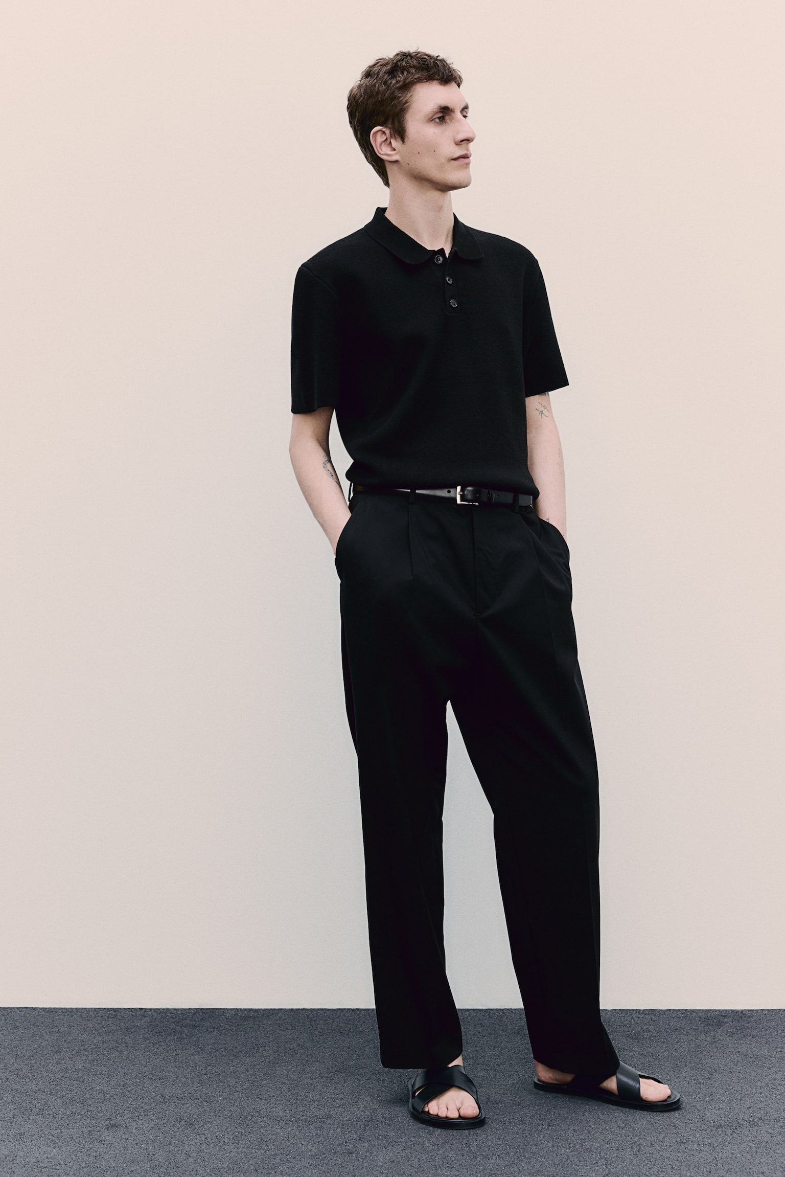 Regular Fit Fine-knit polo shirt - Black/White - 5