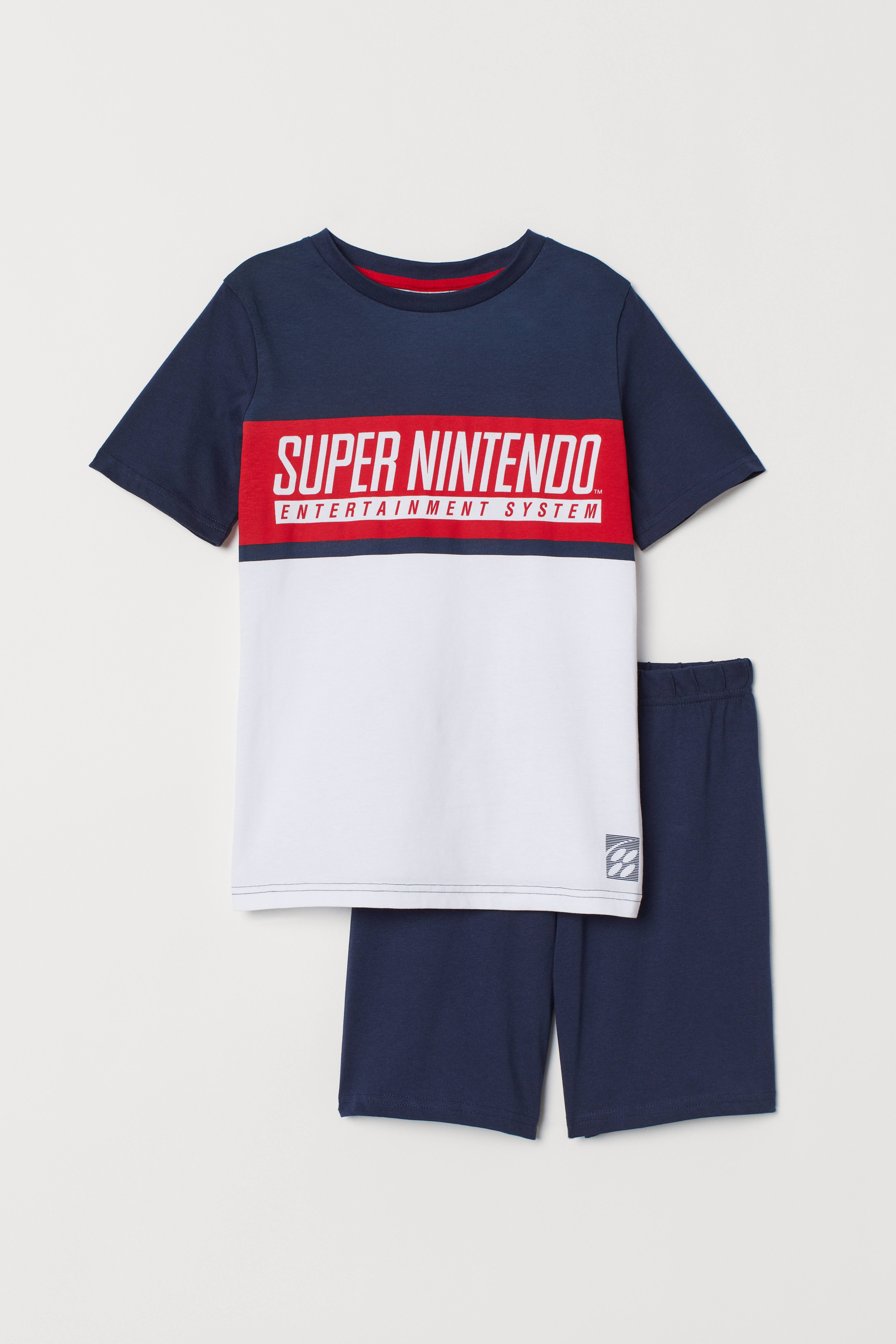 Nintendo t shirt h&m hotsell