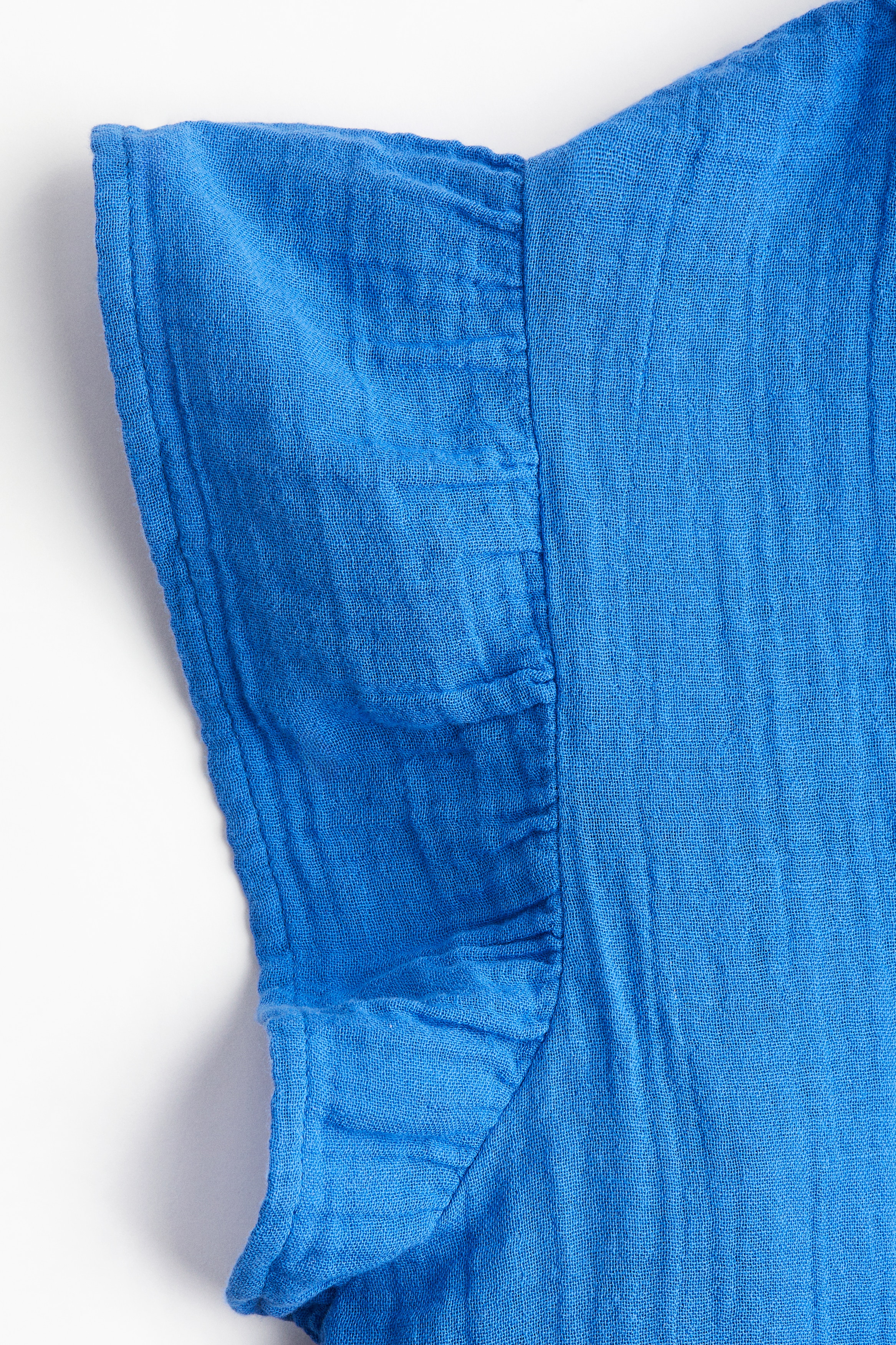 Flutter-sleeved muslin blouse