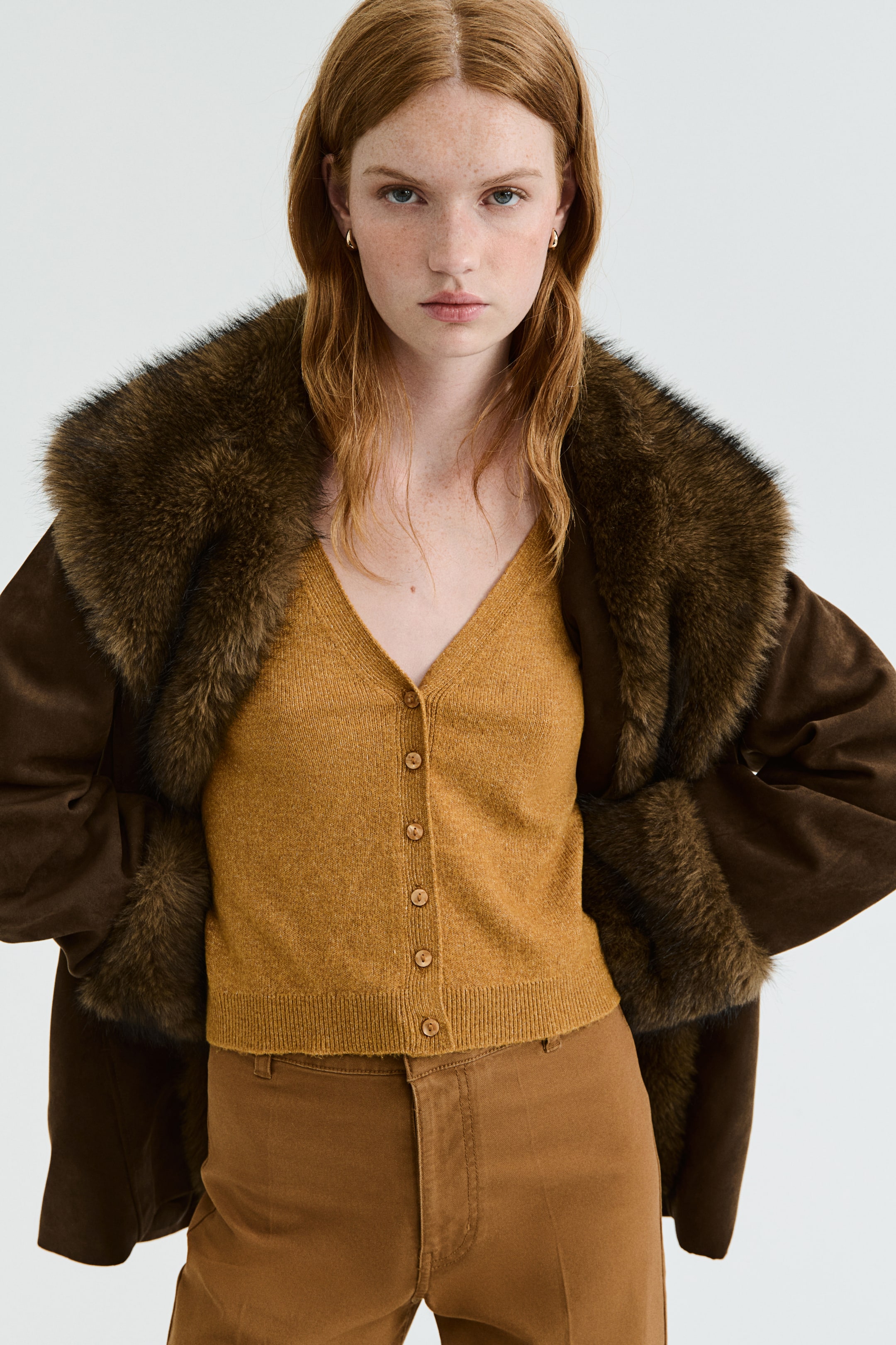 Zobacz większy obraz: V-neck cardigan - Dark mustard yellow - ONA | H&M PL 1