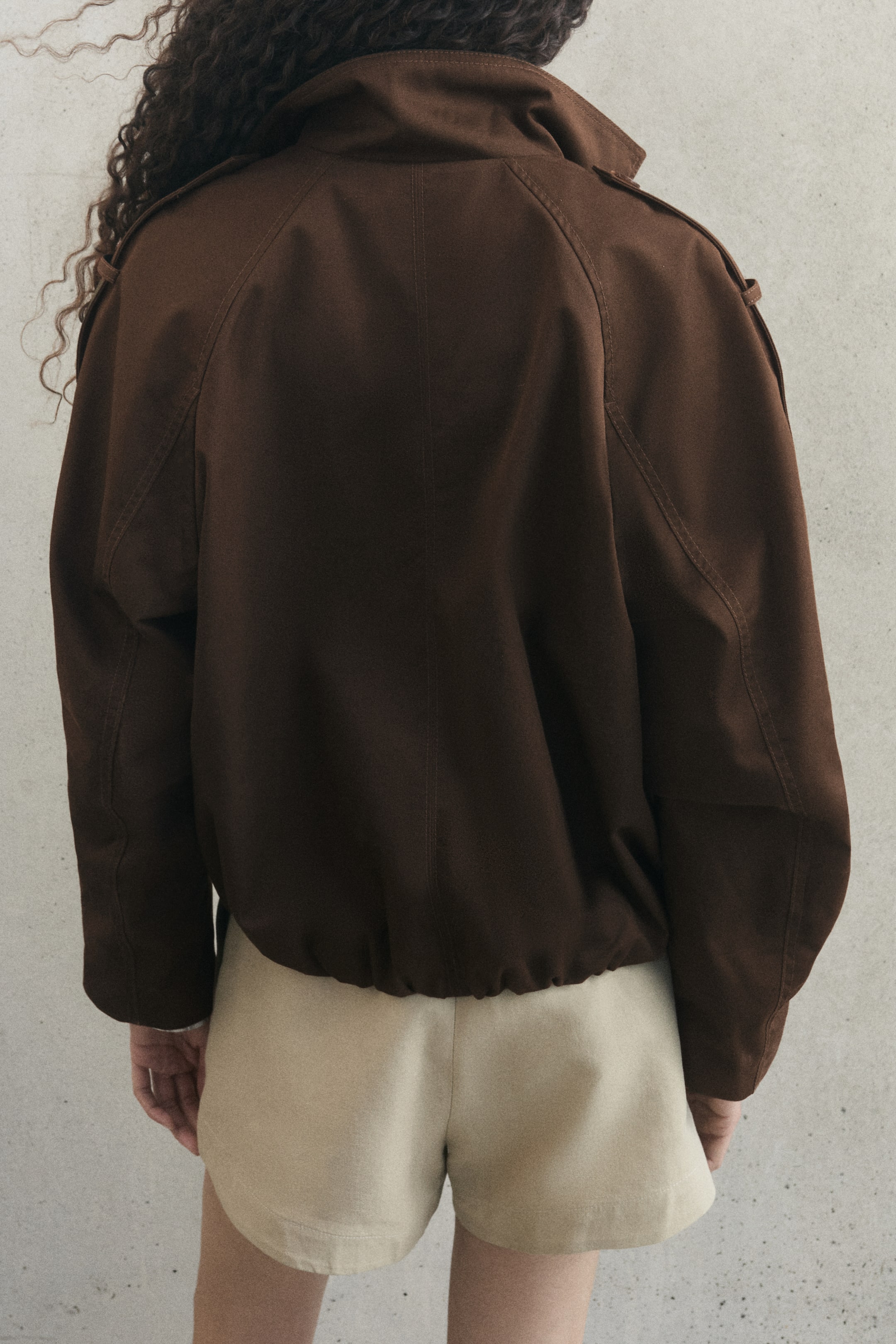 Женские куртки H&M Twill Blouson Jacket — фото 4