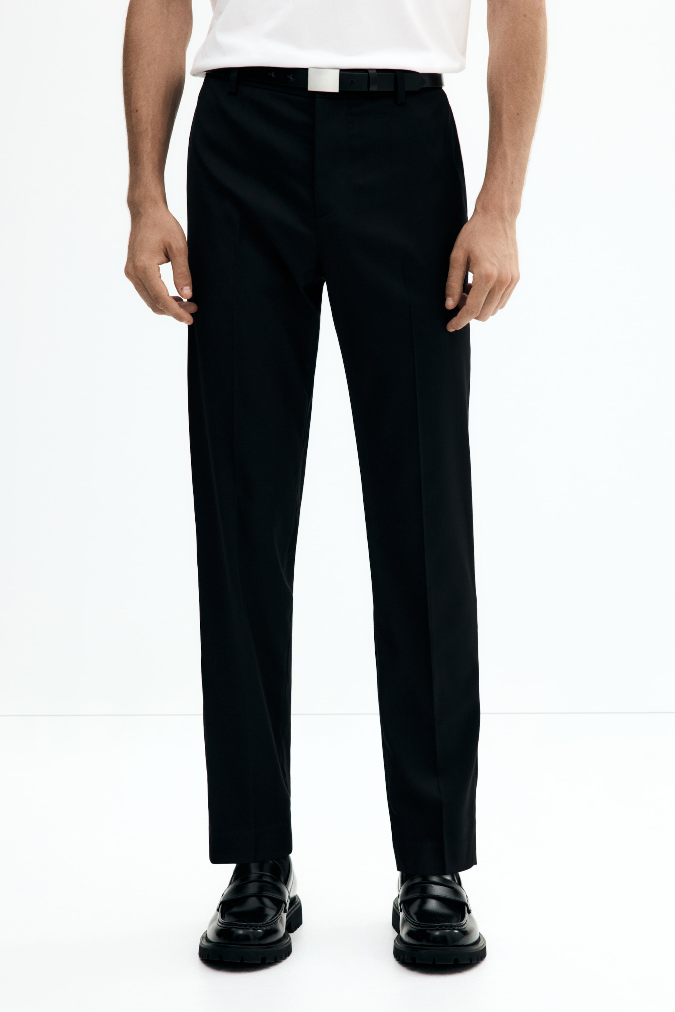 Voir une image plus grande: Pantalon d'habit près du corps - Noir - HOMME | H&M CA 2