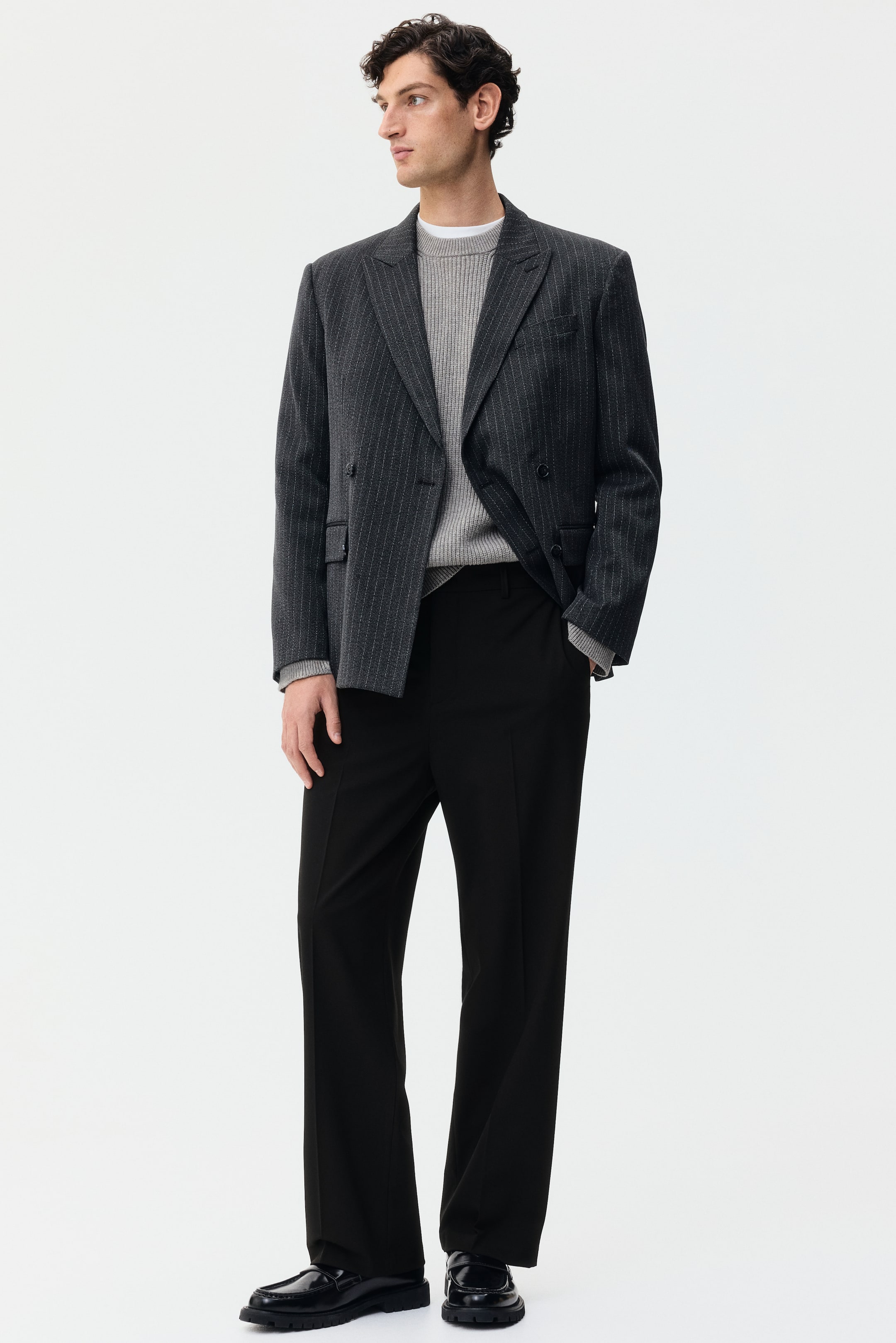 Xem ảnh lớn hơn: Quần dài Relaxed Fit - Màu đen - Men | H&M VN 1