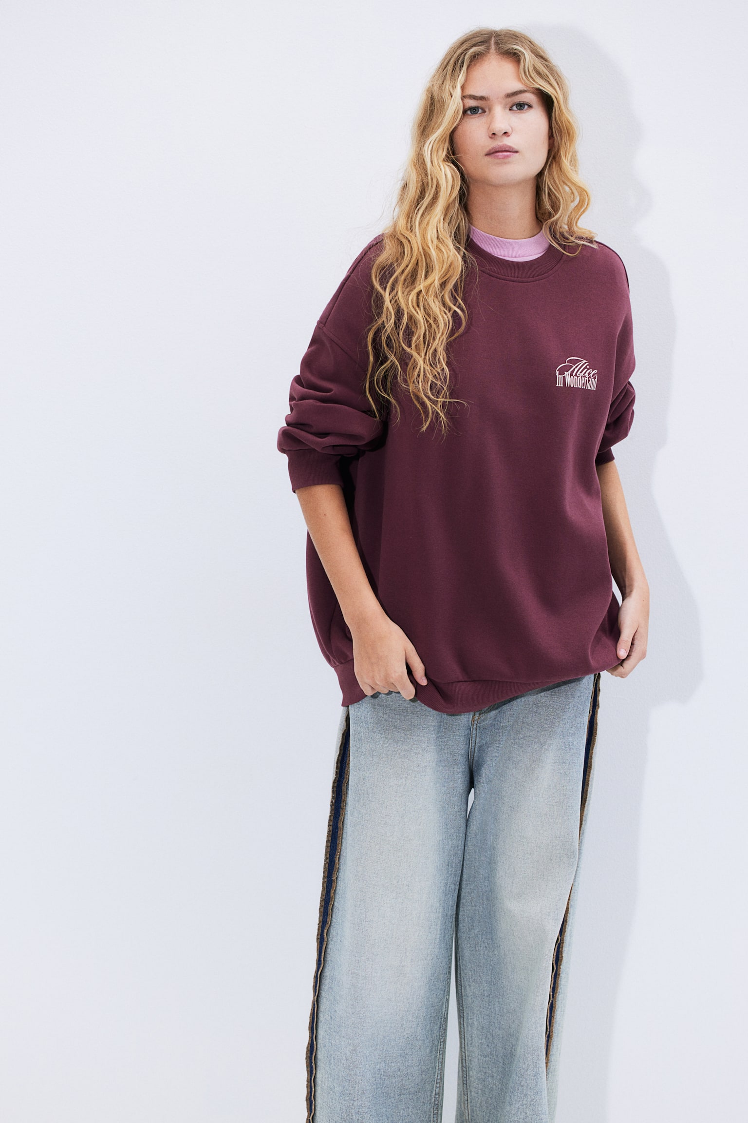 Oversized printed sweatshirt - Burgundy/Alice in Wonderland/Black/Elvis Presley/Dark grey/The British Museum/Light beige/The Beatles/Greige/Ramones/Cream/Sublime - 1