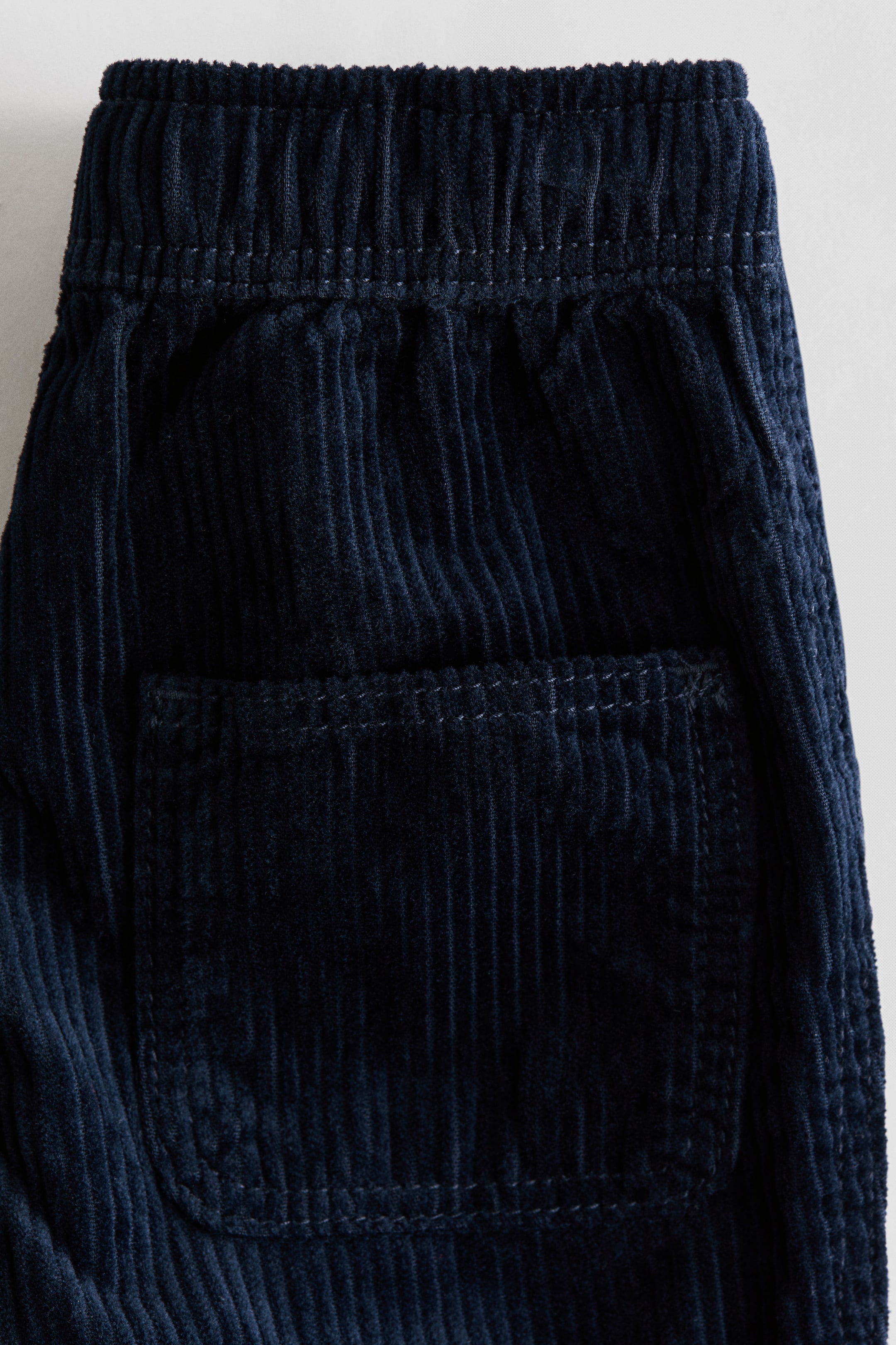 Pantalon jogging en velours de coton côtelé