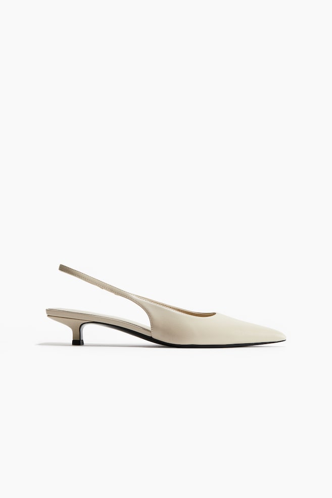 Escarpins à bout pointu avec talon kitten heel - Beige clair - 1