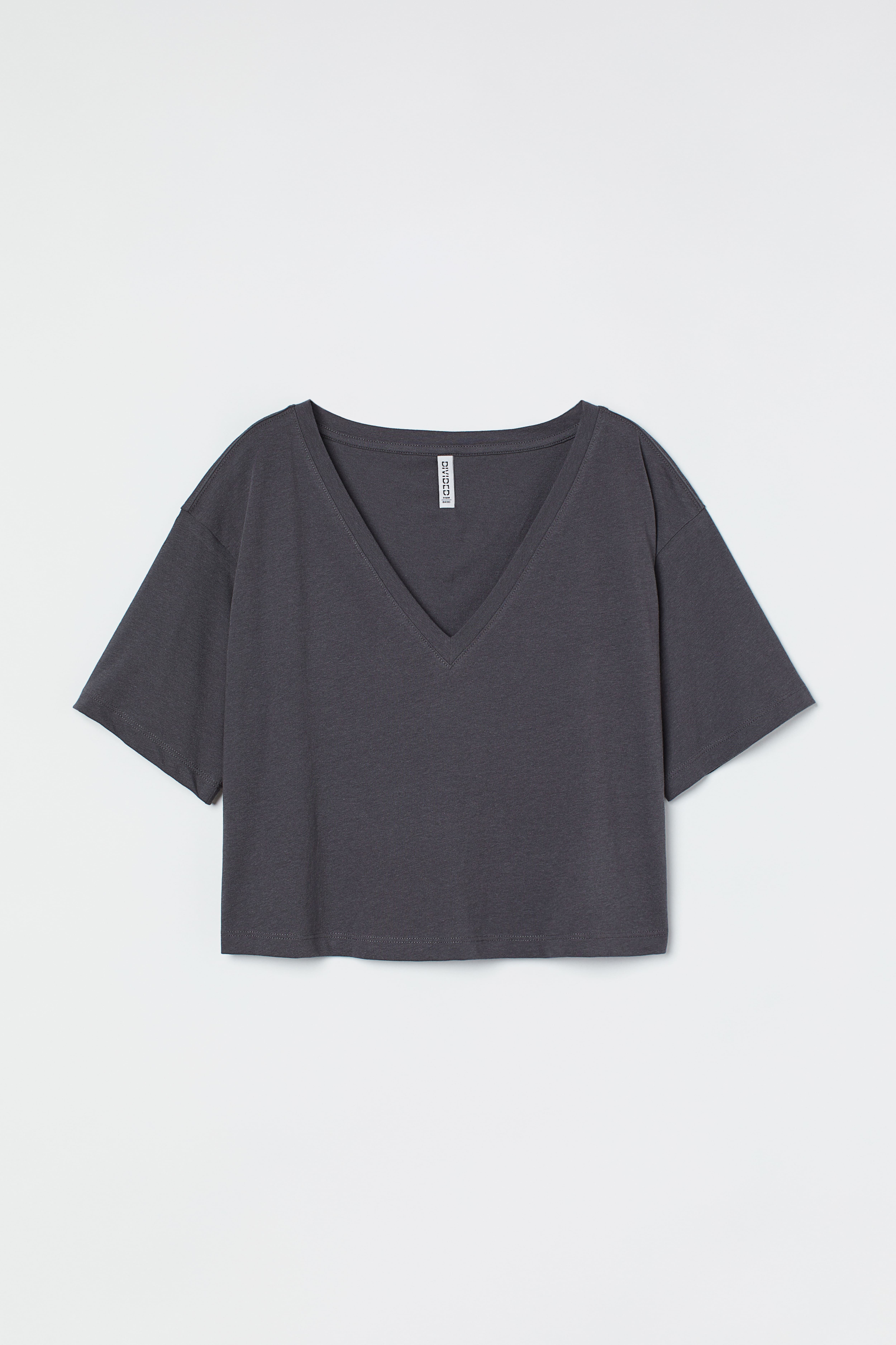 Fashion dark gray cropped tee