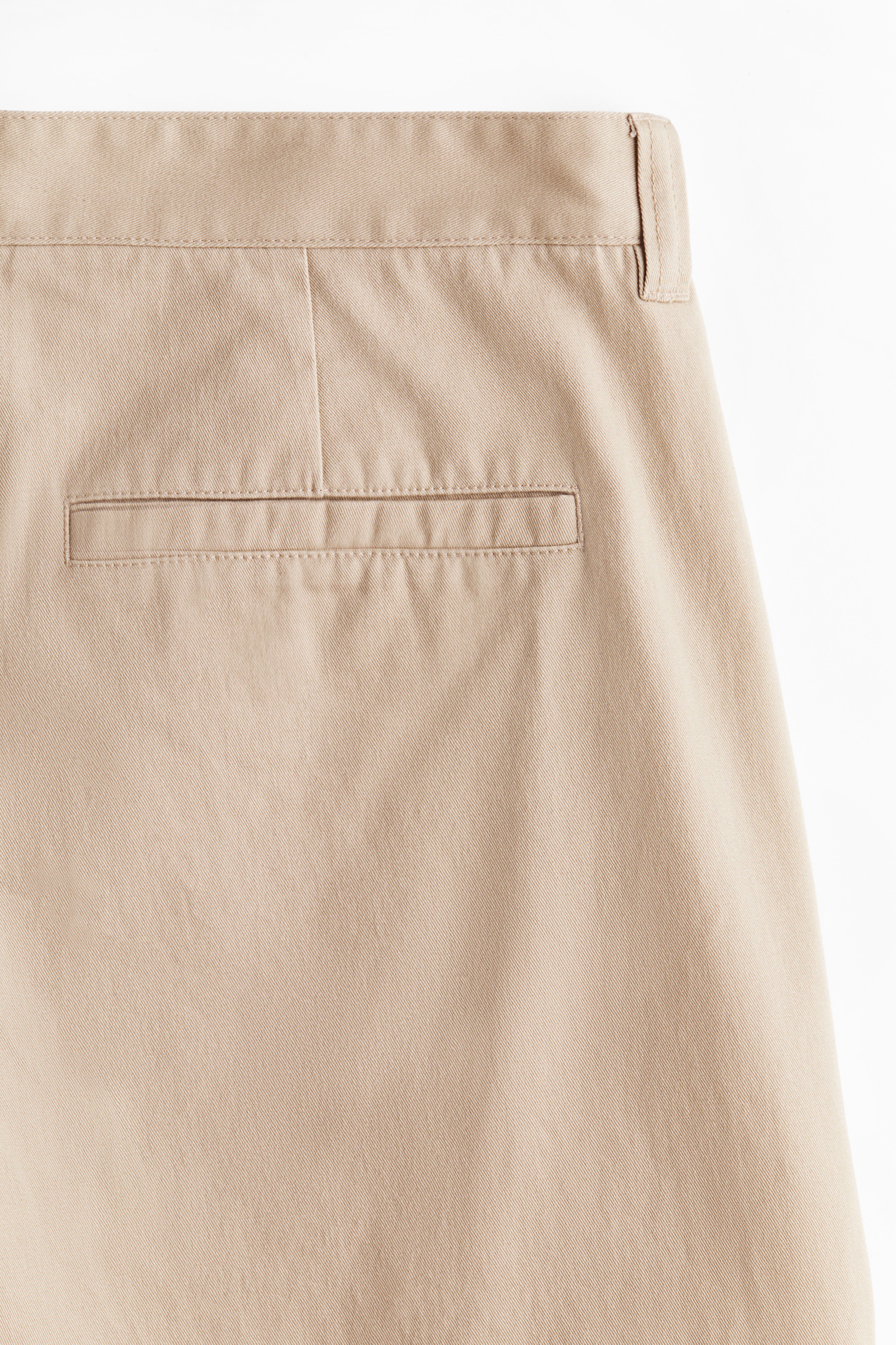 Relaxed-Fit Barrel-Leg Chinos