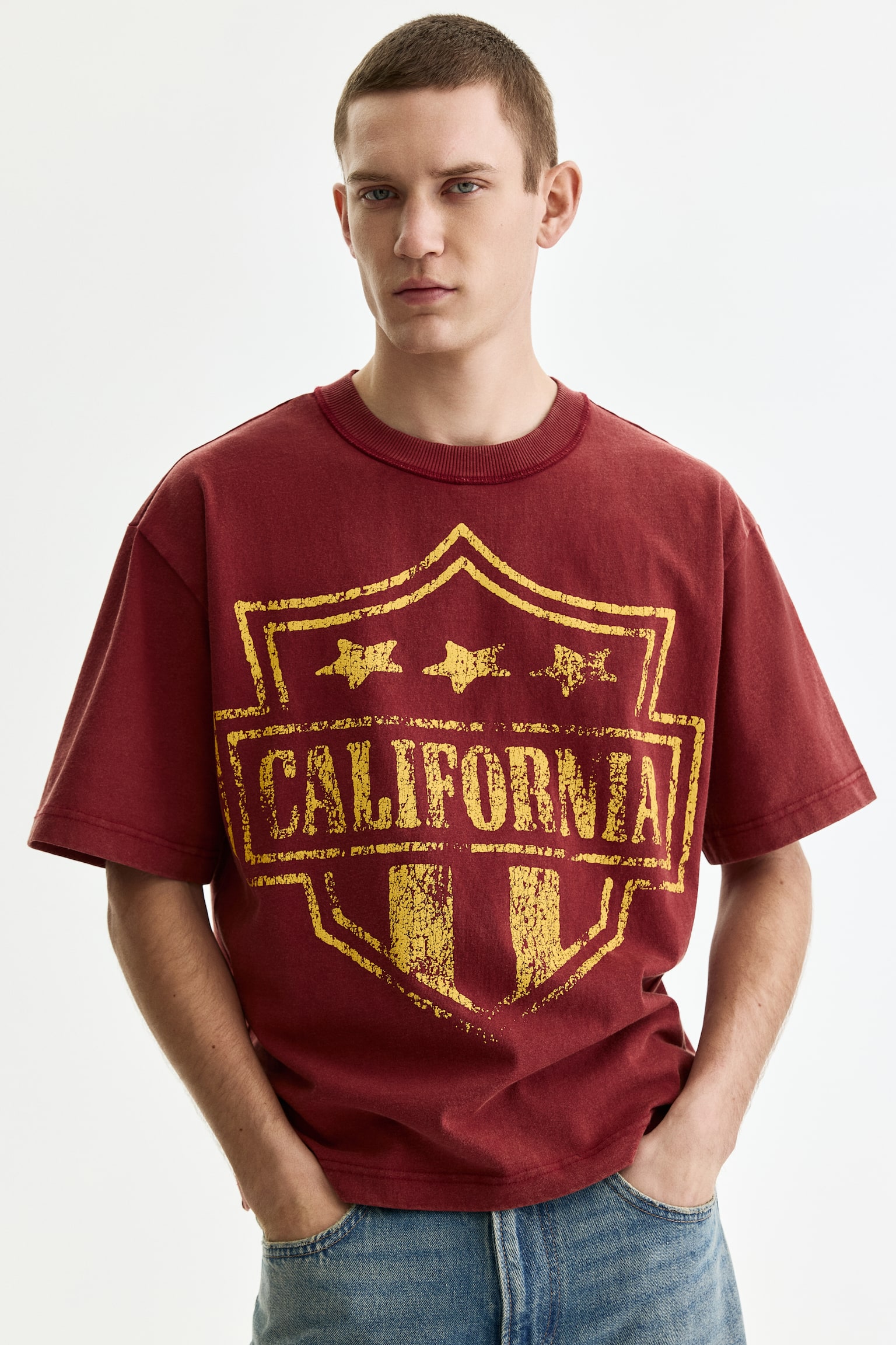 Playera Loose Fit con diseño - Red/California/Blanco/California/Café oscuro/California/Azul tenue claro/Rojo/Sunset/Gris oscuro/Rodeo Sunset/Gris claro/Not for Ceremony/Blanco/Golden/Negro/Workwear - 1