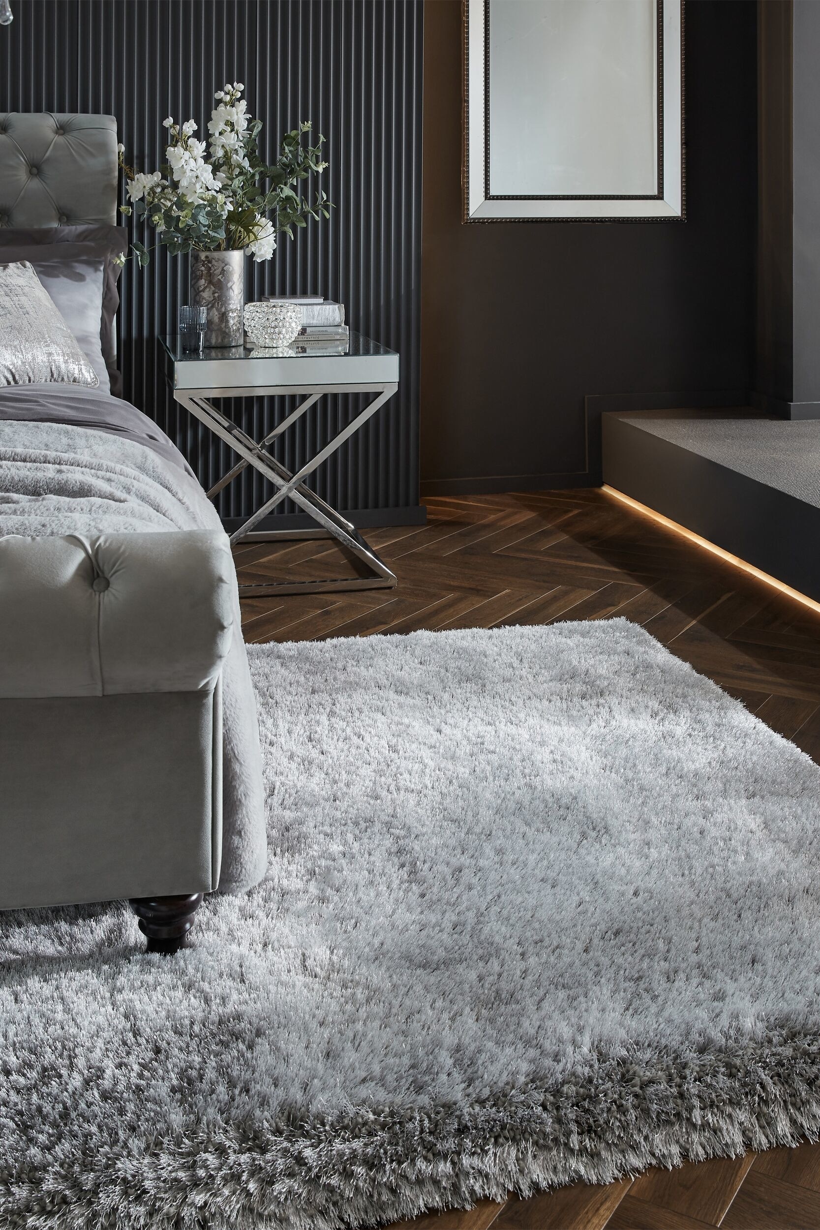 Pörröinen Pearl-kierrätysmatto - Hopea/Norsunluunvalkoinen