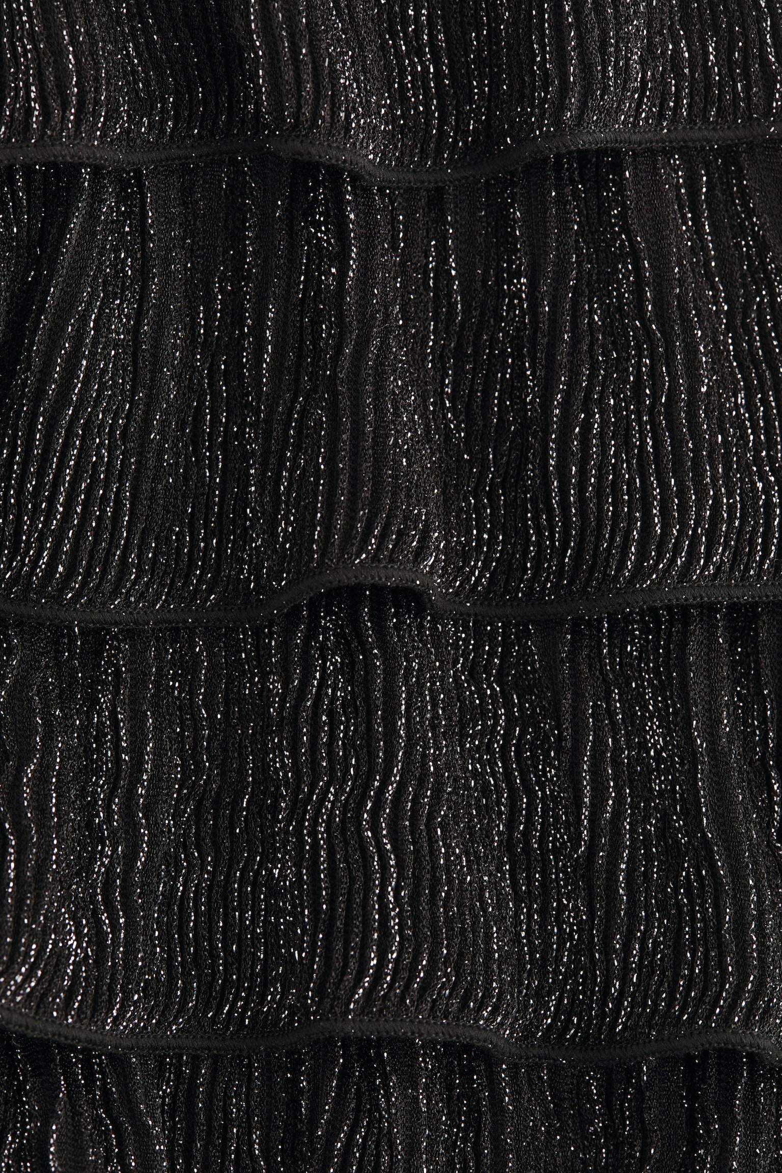 Tiered halterneck top - Black - 2