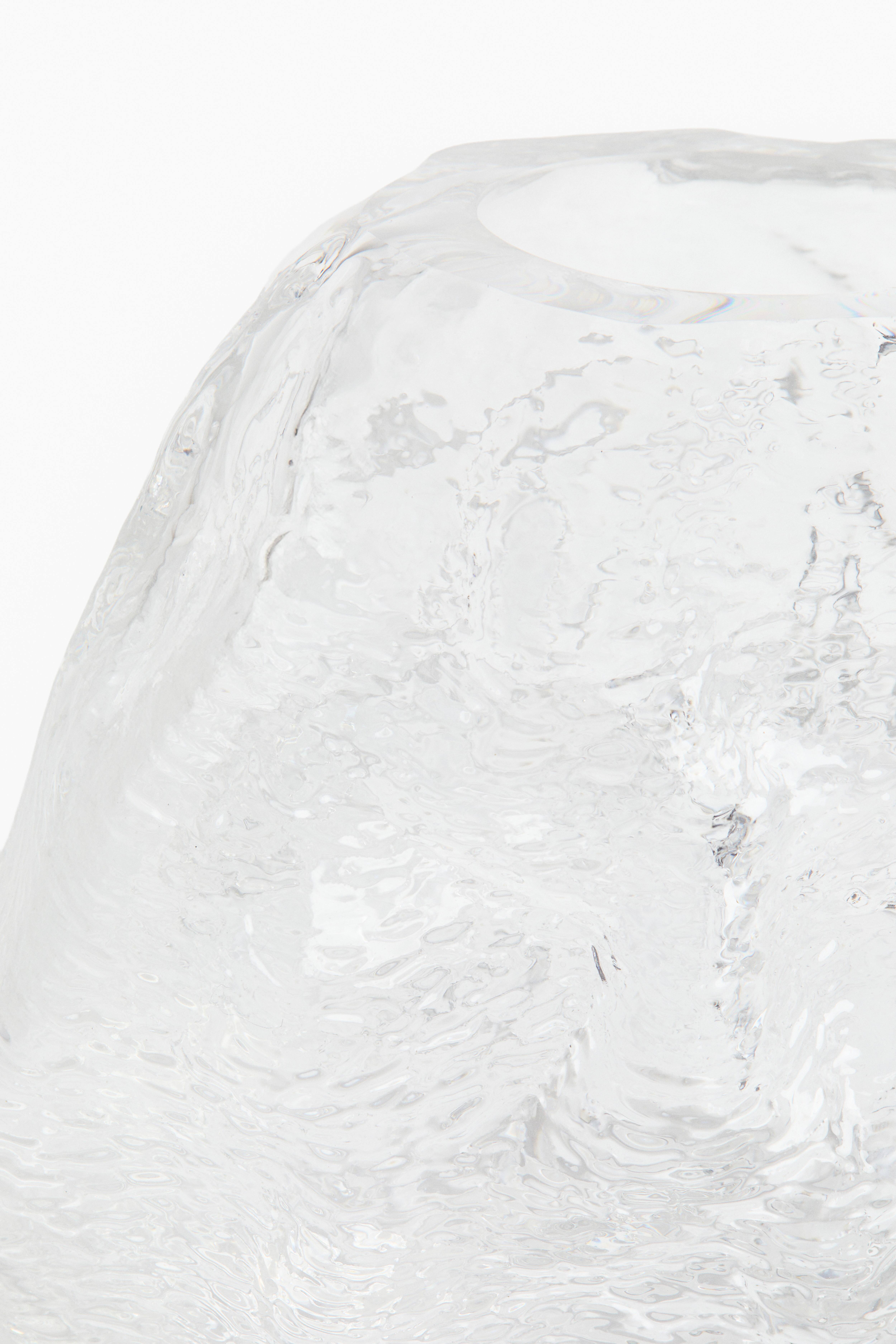 Petit vase en verre texturé