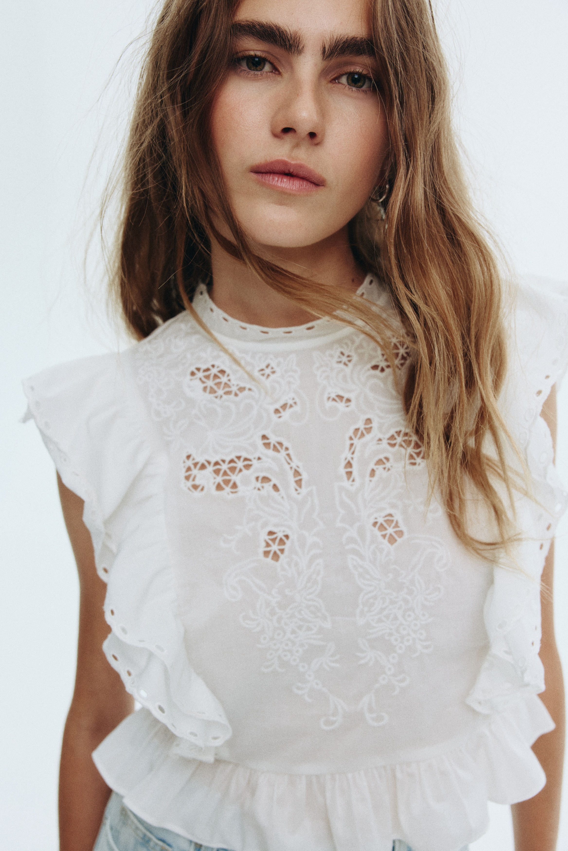 Broderie anglaise blouse