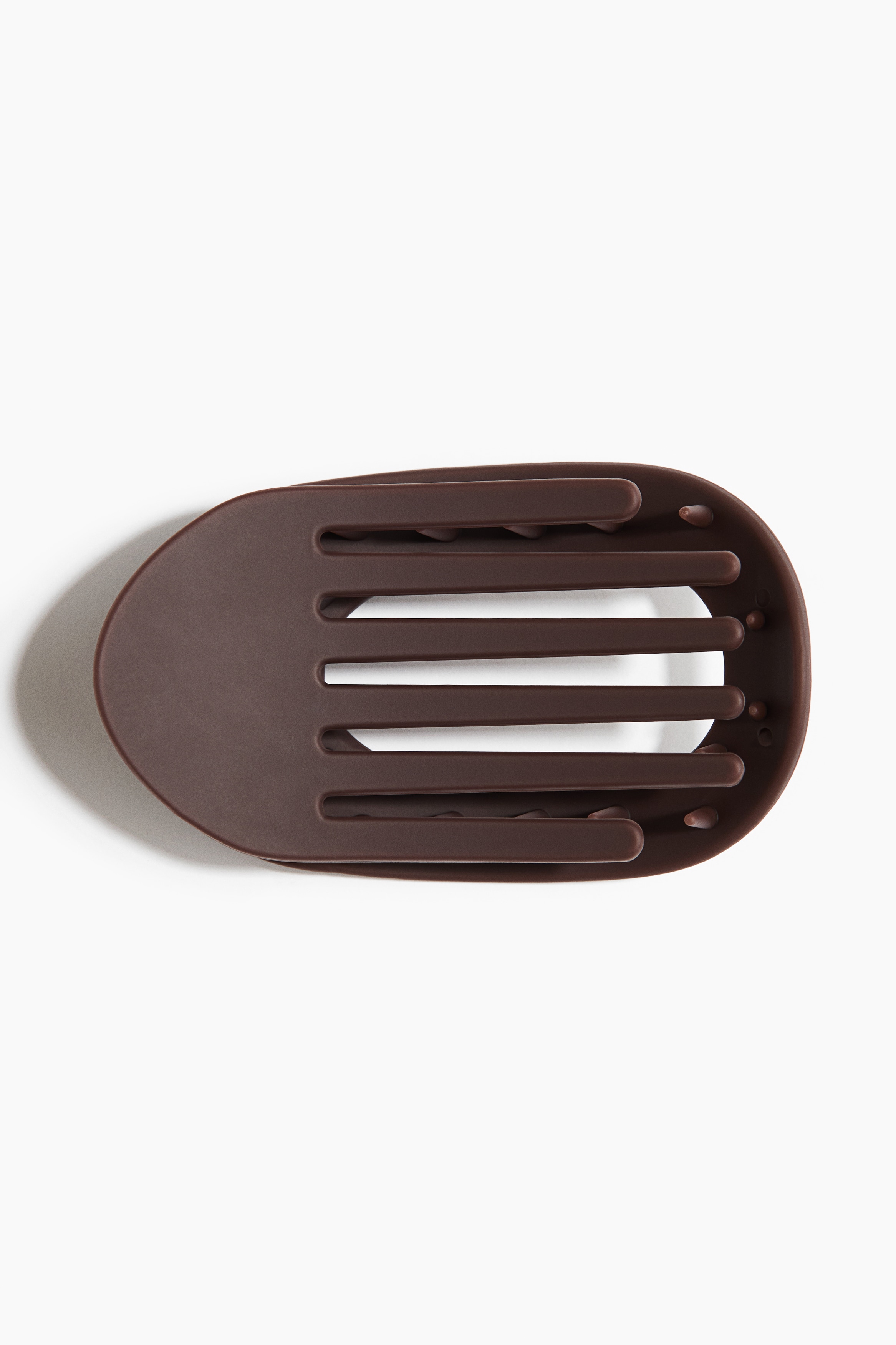 Oval hair claw