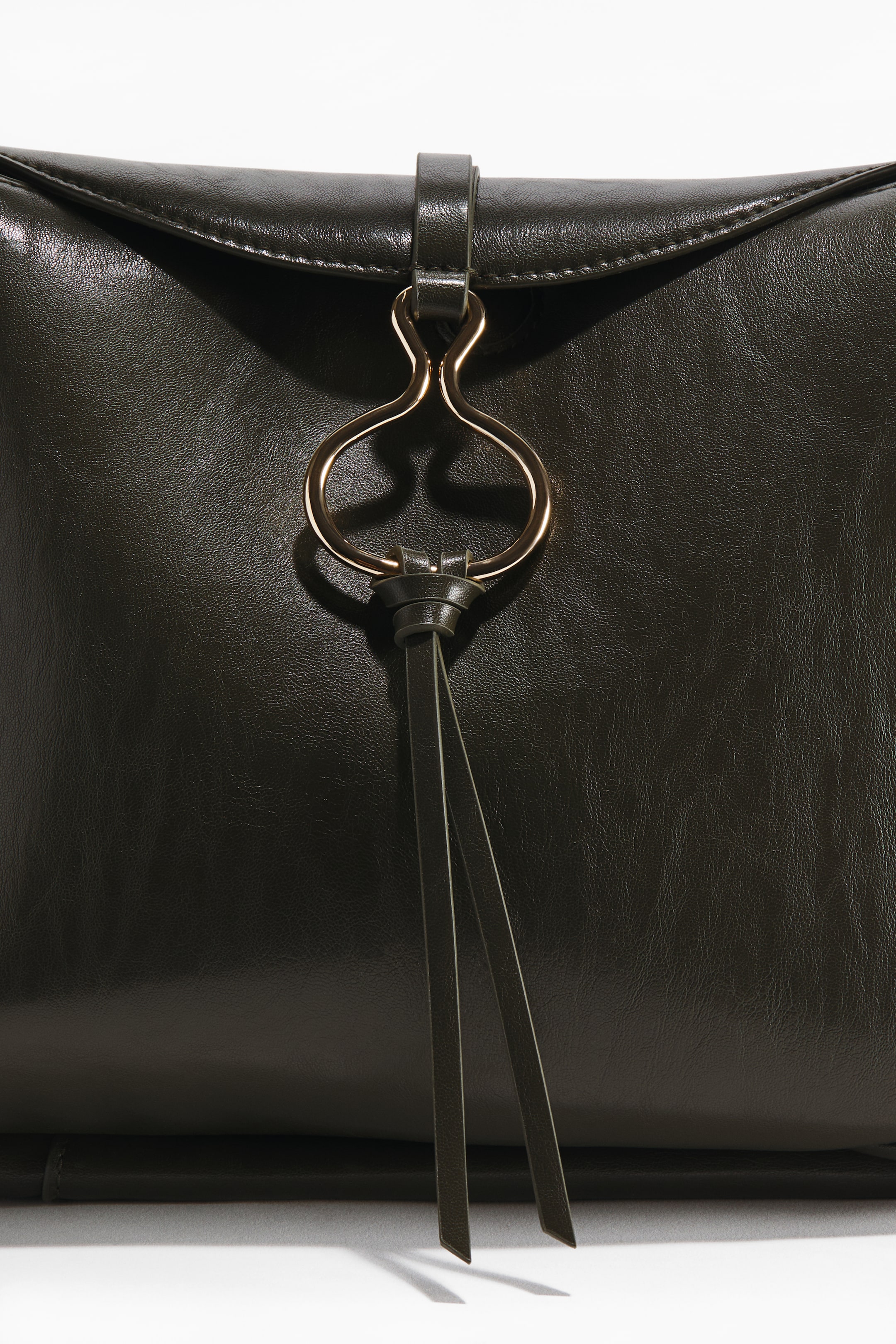 View larger image: Shoulder bag - Dark green | H&M IN 3