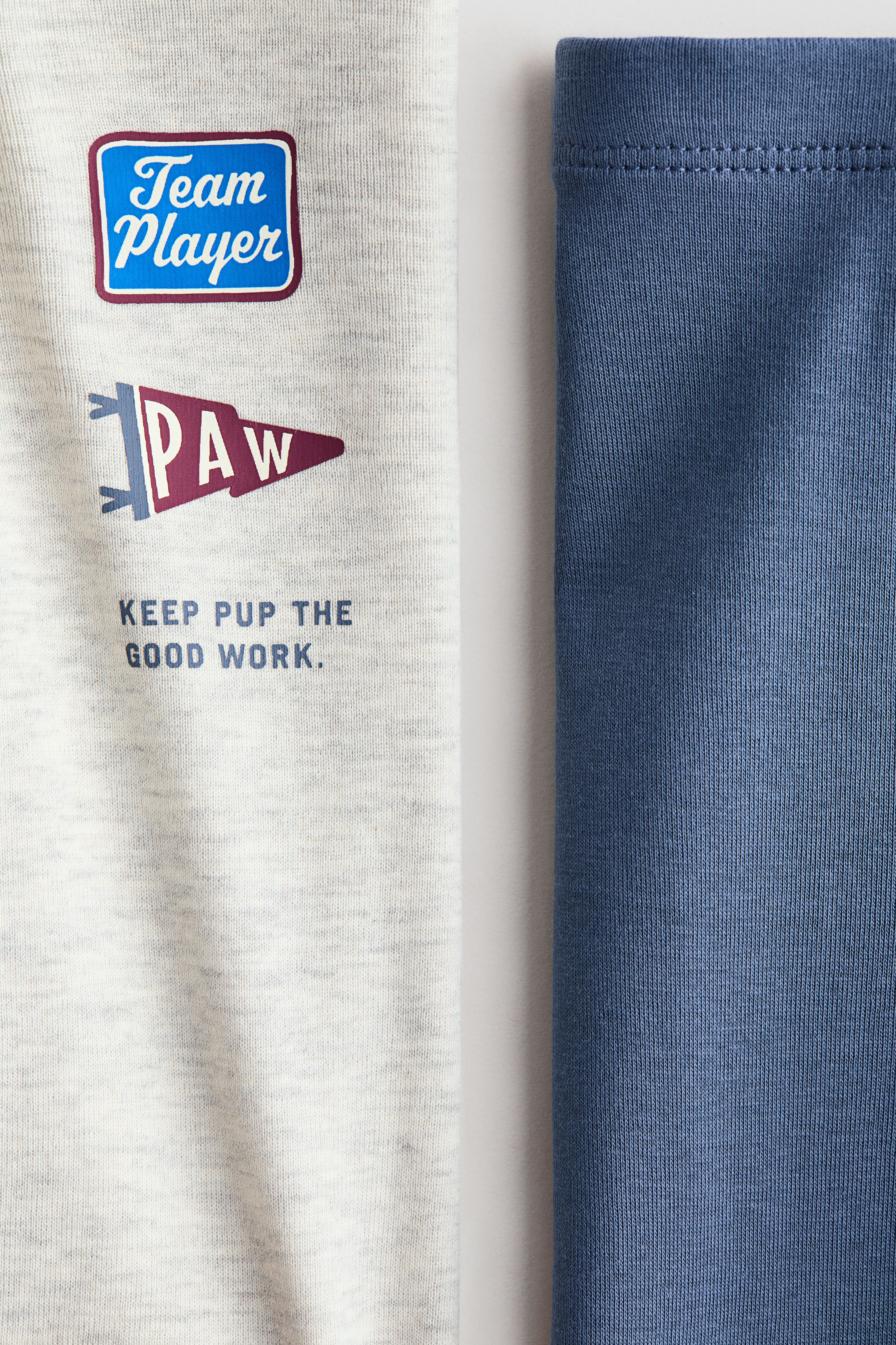 Snug-Fit Printed Cotton Pajamas