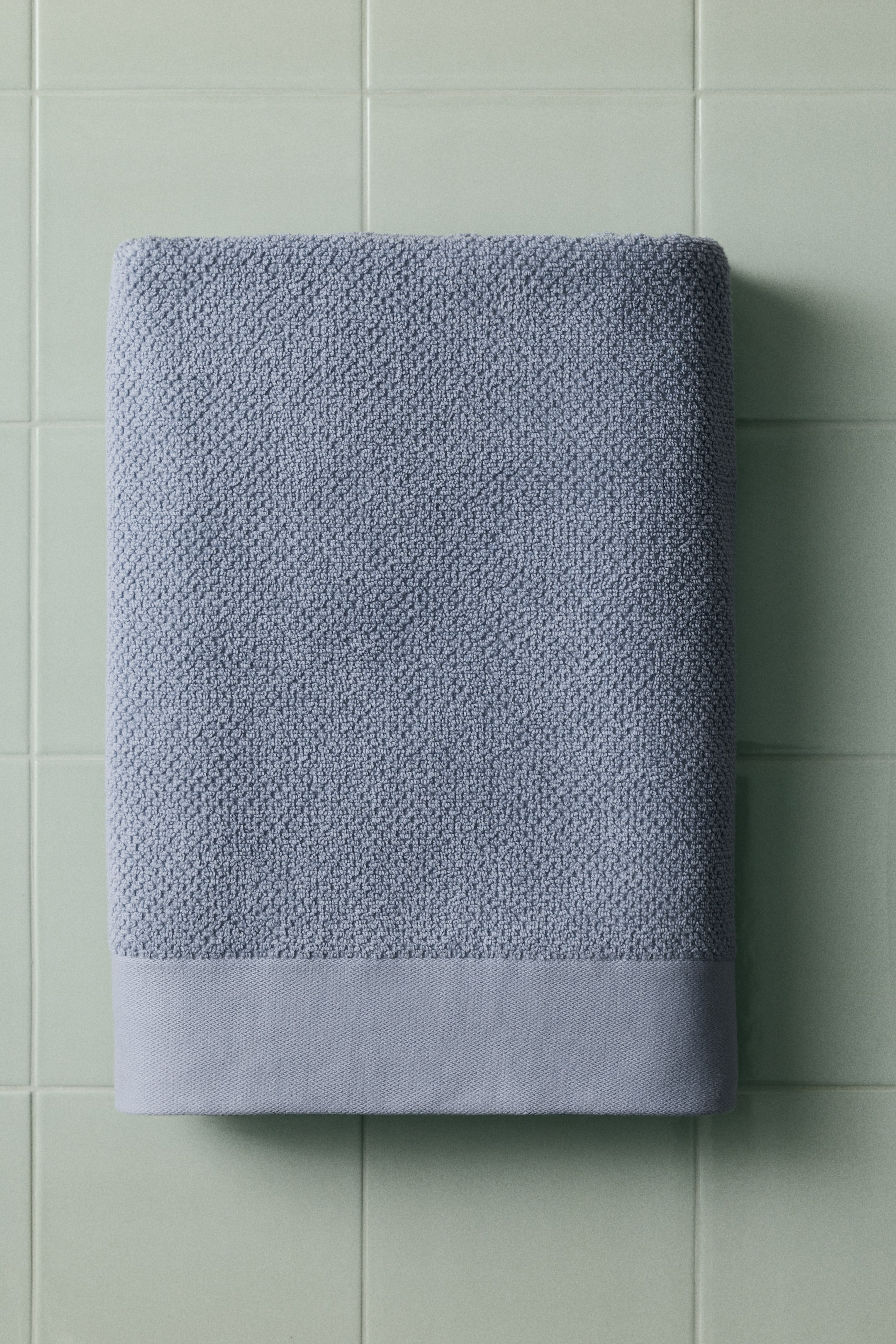 Visa större bild: Badlakan i bomullsfrotté - Ljus dimblå - Home All | H&M FI 1