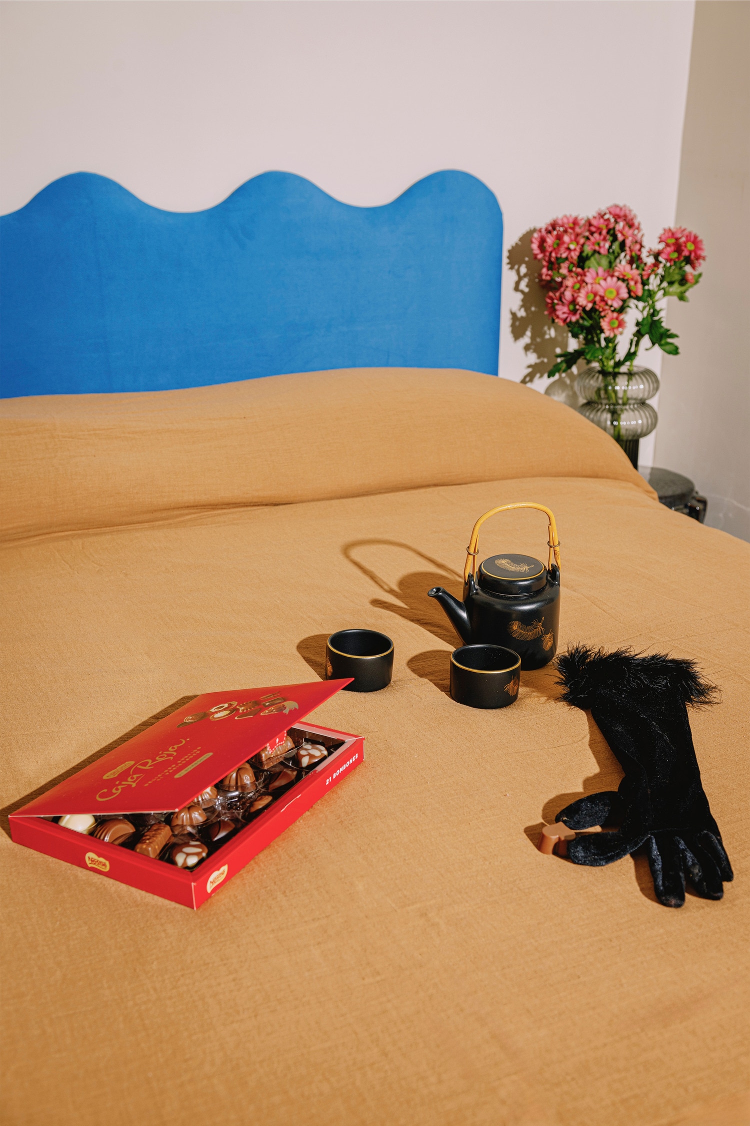 Cabecero Wavy Tapizado Forma De Onda - Azul Prusiano/Rayas Blancas Y Negras/Beis Peluche/Rayas Anchas Blancas Y Negras