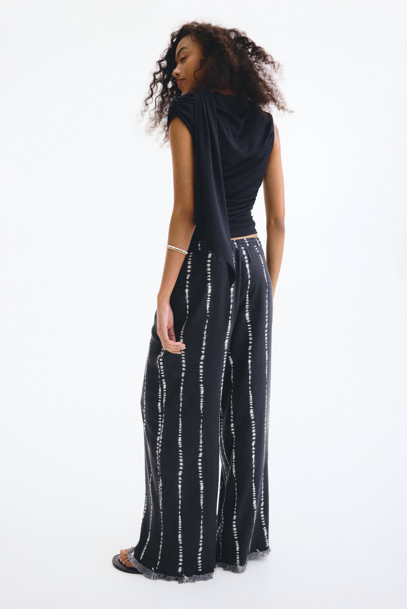 Linen-blend drawstring trousers - 6