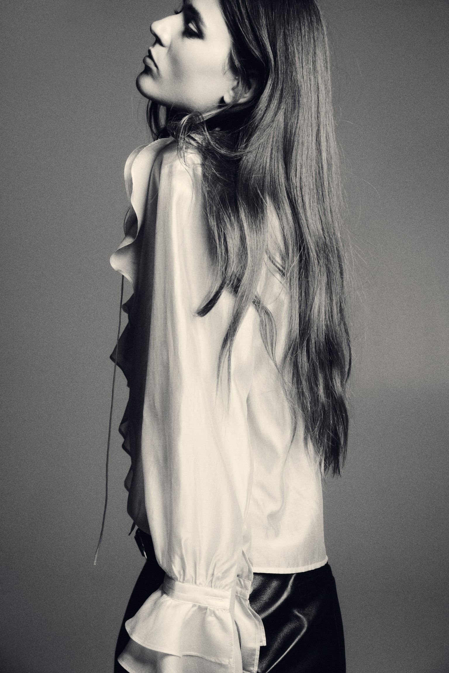 Bluză cu volane - Roz-piersică deschis - 2