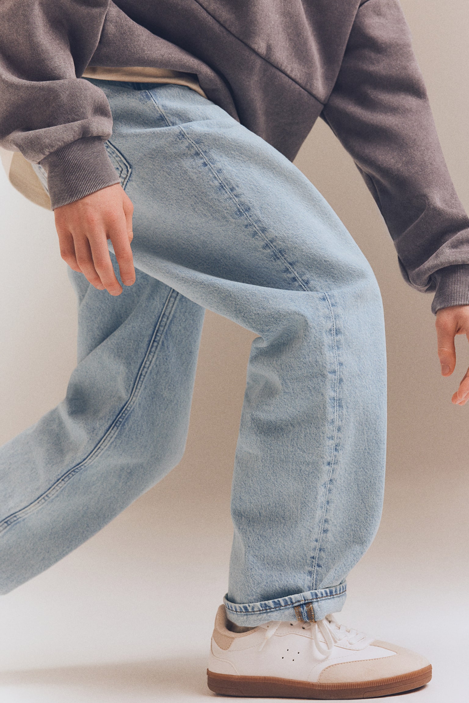 Loose Fit Jeans - Light denim blue/Dark grey/Light denim blue/Washed denim blue/Dark denim blue/Dark denim grey - 5