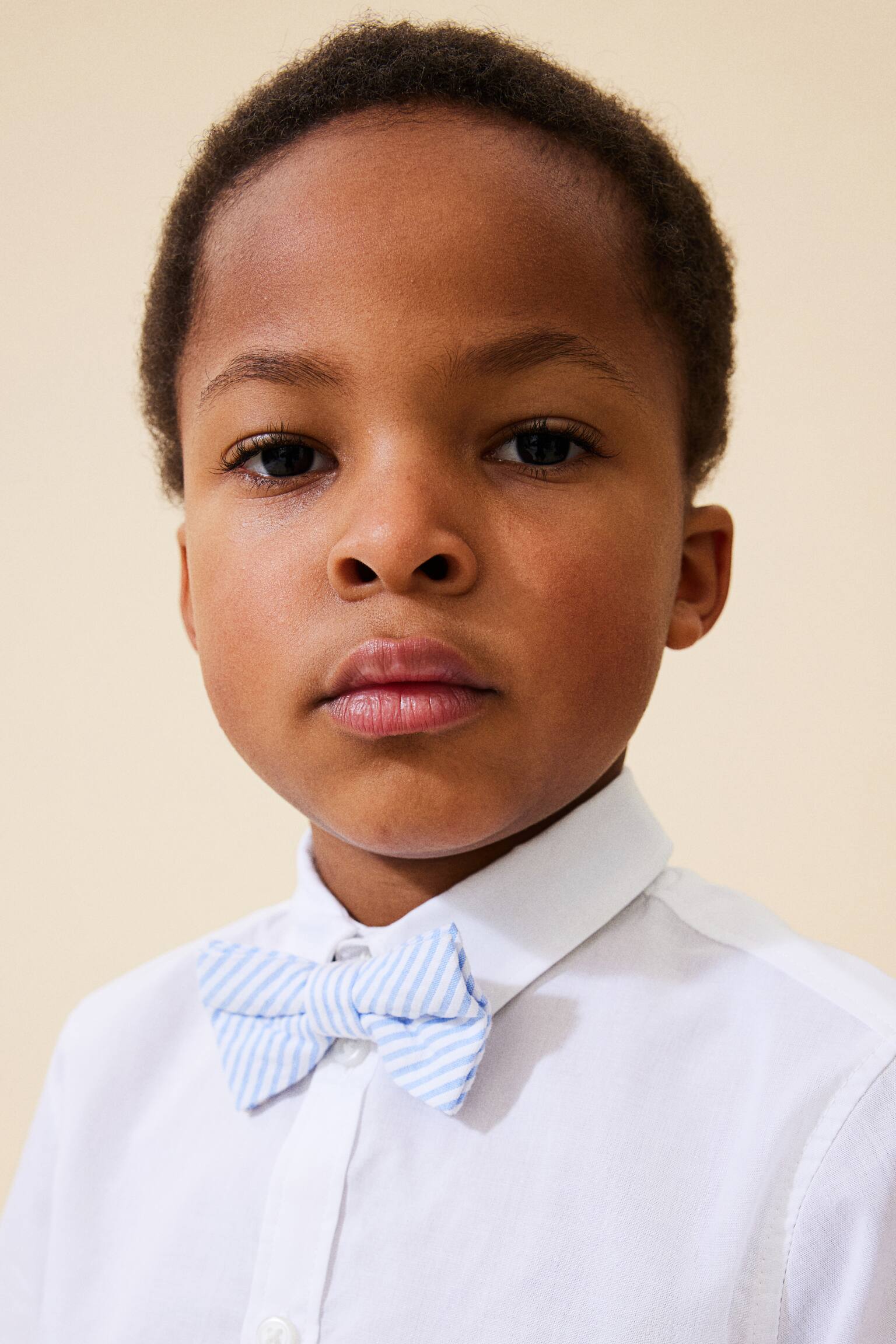 Shirt & Bow Tie - White - 3