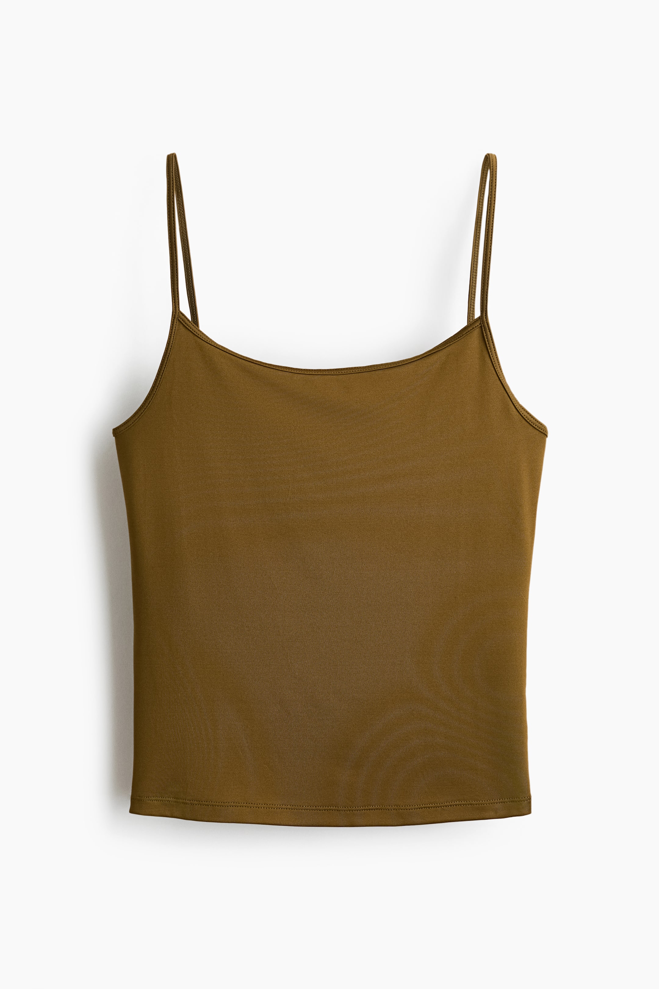 Voir une image plus grande: Une camisole de couleur vert olive foncé affiche le devant : elle est dotée de fines bretelles spaghetti, d'une encolure dégagée, d'un tissu uni et lisse et d'un bord inférieur soigneusement ourlé.