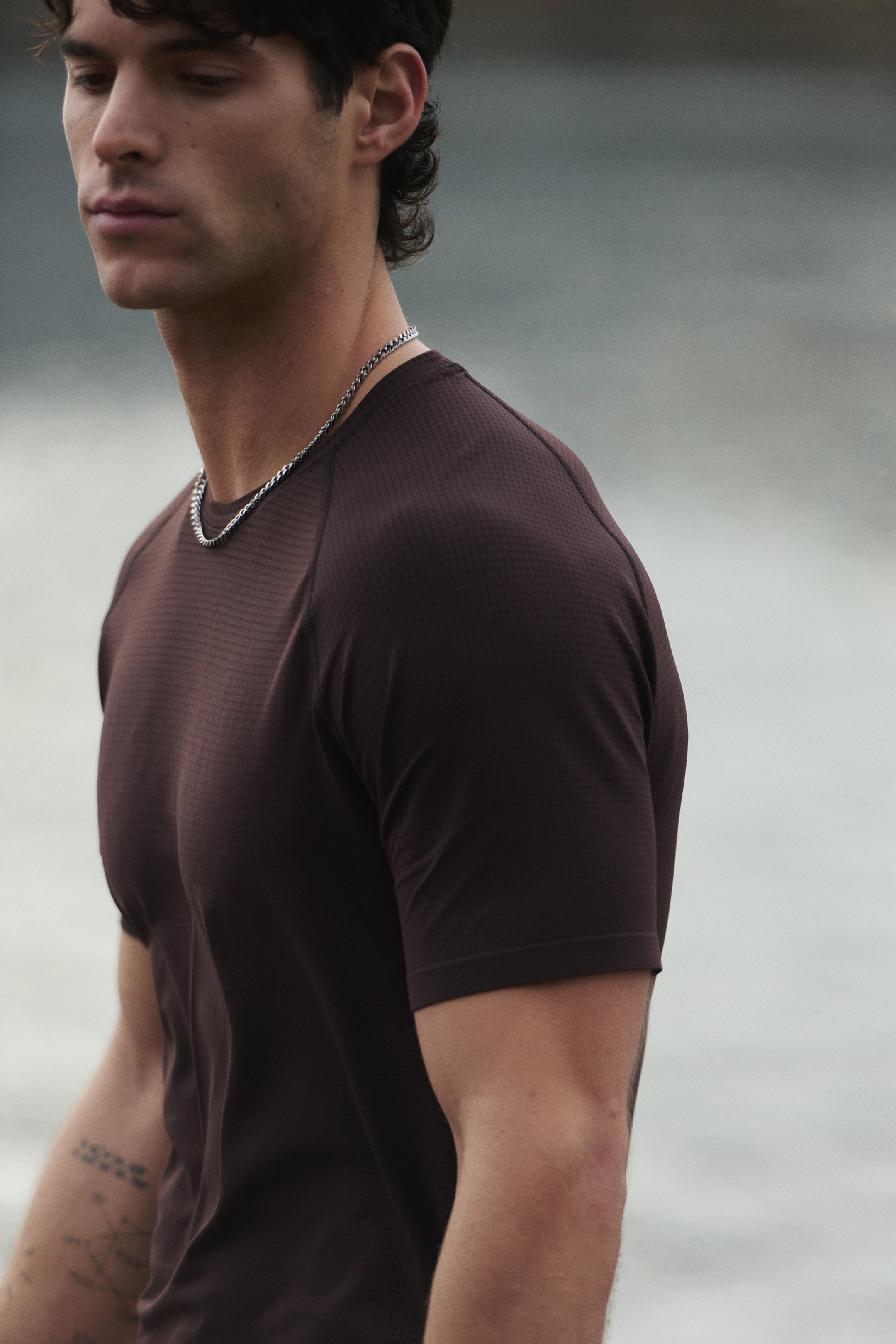 View larger image: Muscle Fit Sports T-Shirt with DryMove™ - Dark brown - Men | H&M US 1