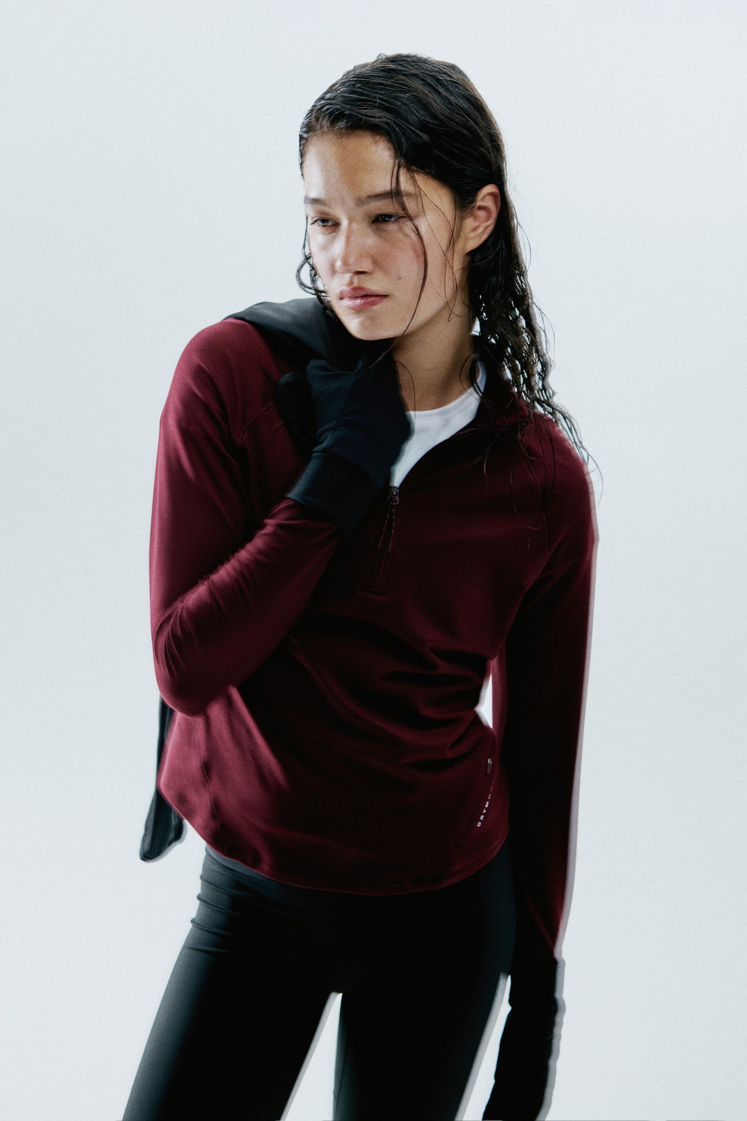 Женский топ H&M Running Top with DryMove™, цвет: Вишнёвый красный — фото 3