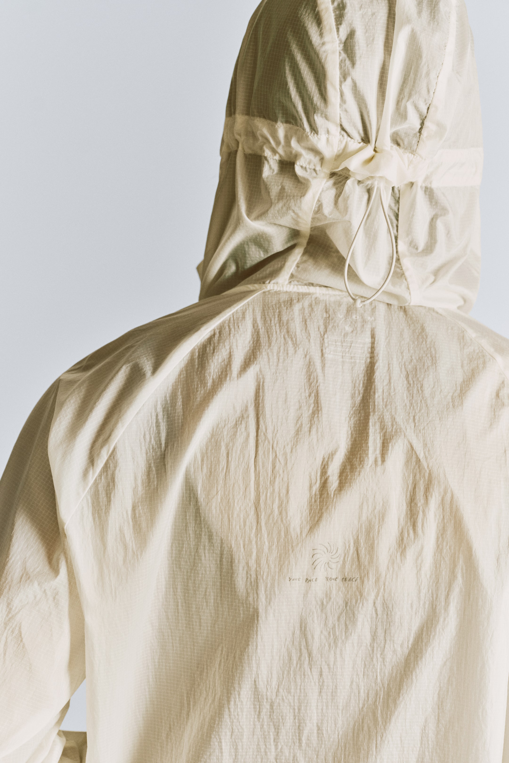 Женские куртки H&M Water-Repellent Running Jacket — фото 6