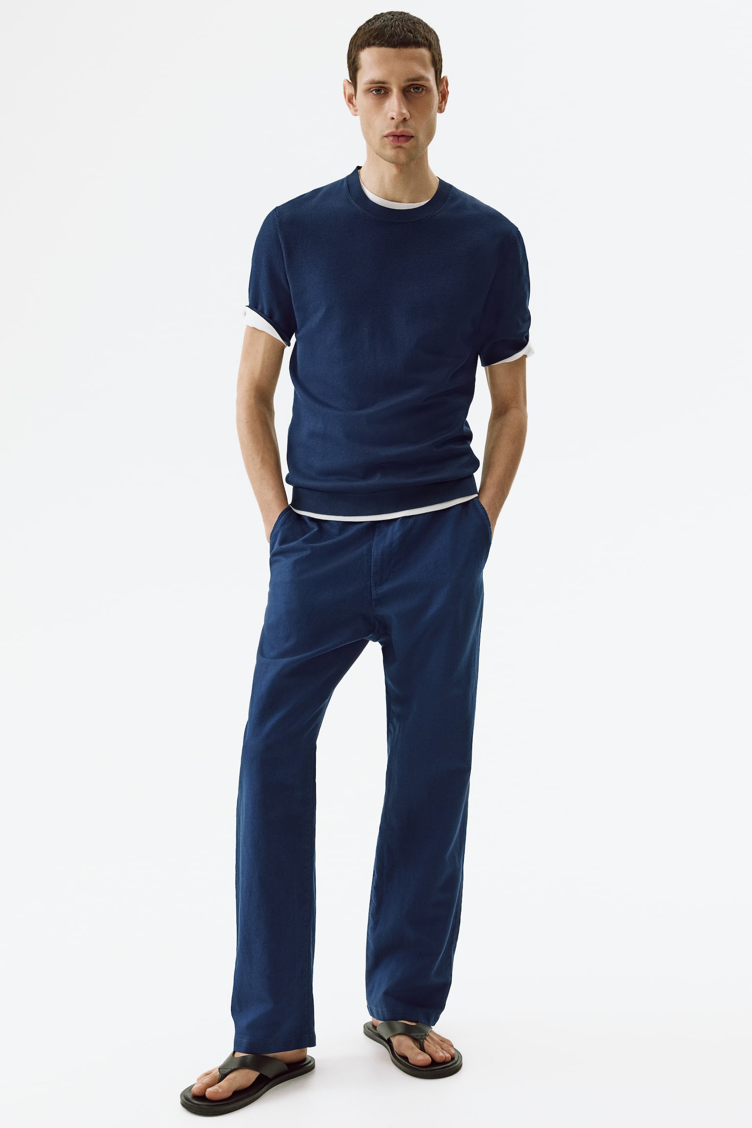 Regular Fit Linen-blend trousers - Dark blue/Dark brown/Black/White/Light beige/Navy blue - 1