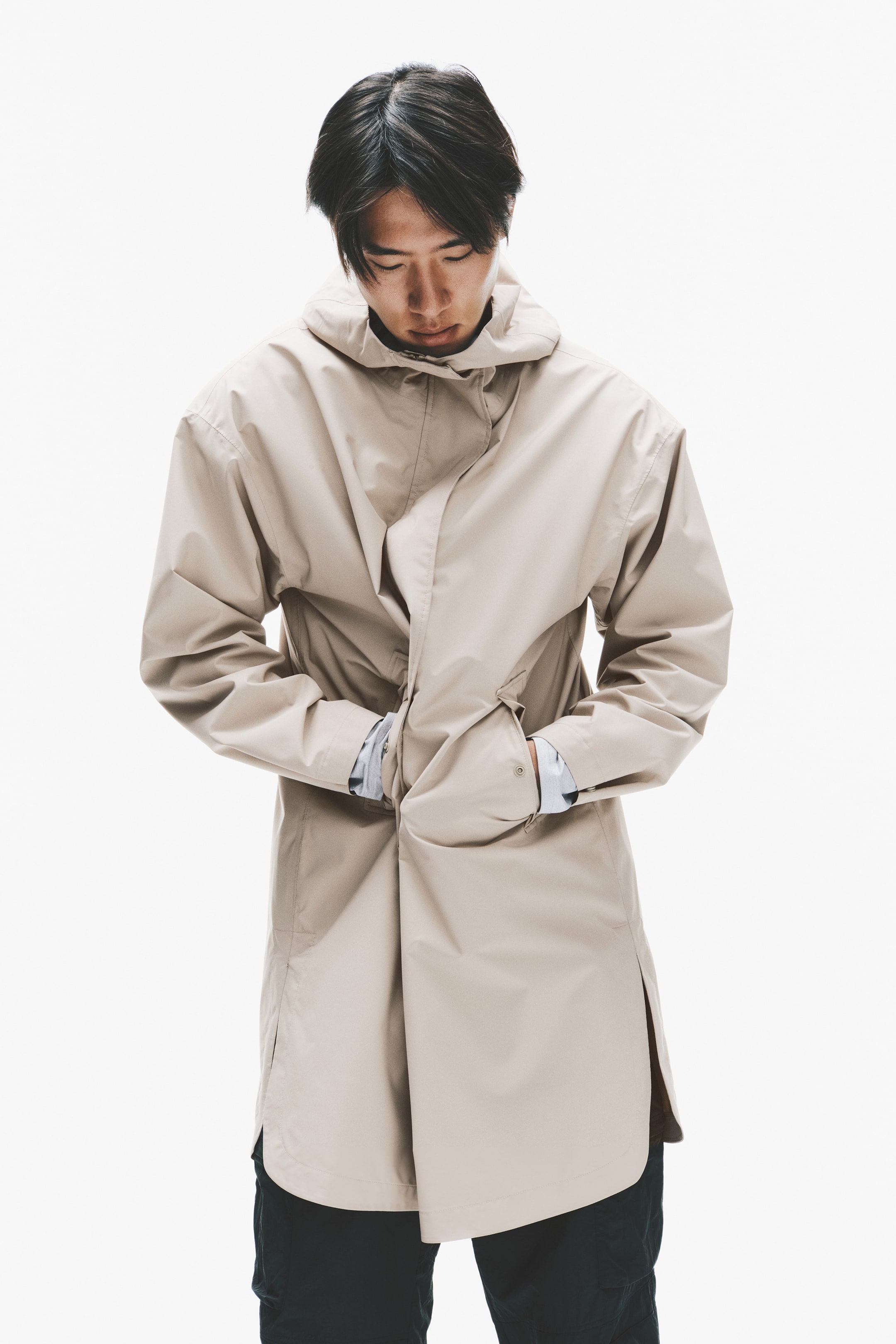 Женские куртки H&M Loose-Fit Raincoat with StormMove™ — фото 4