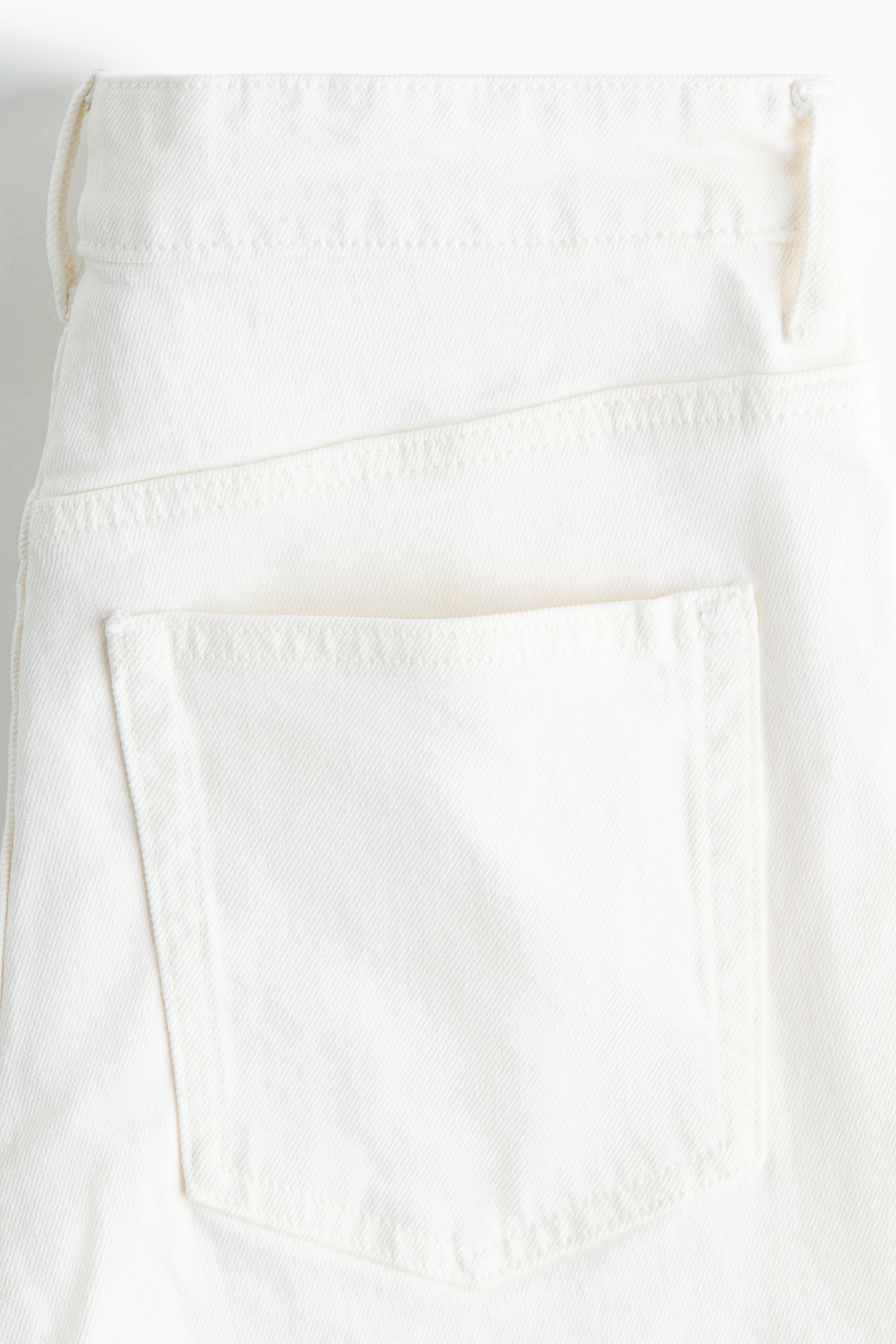 Mom Slim-Fit High-Waist Ankle Jeans