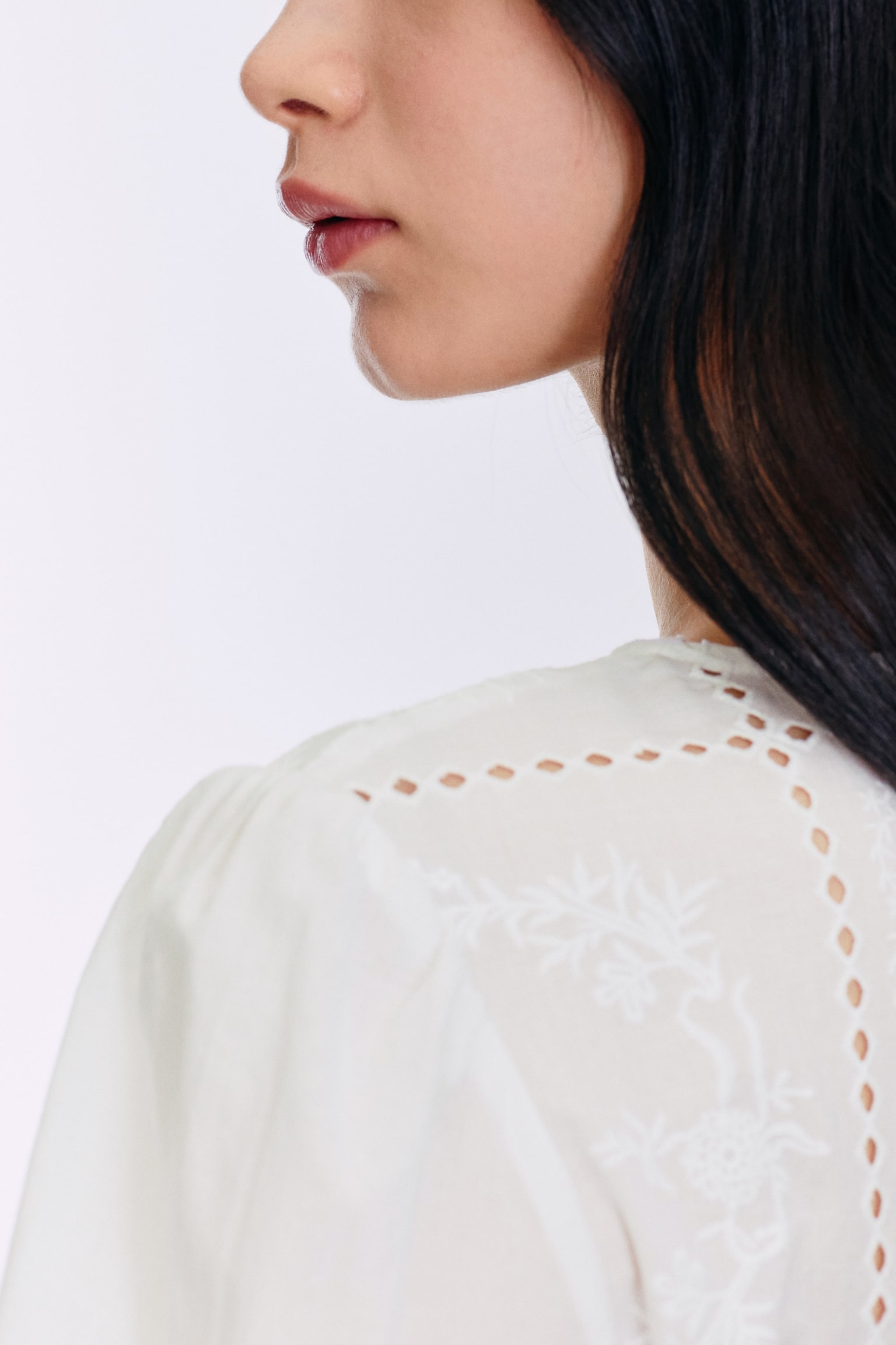 Embroidered blouse - White - 4