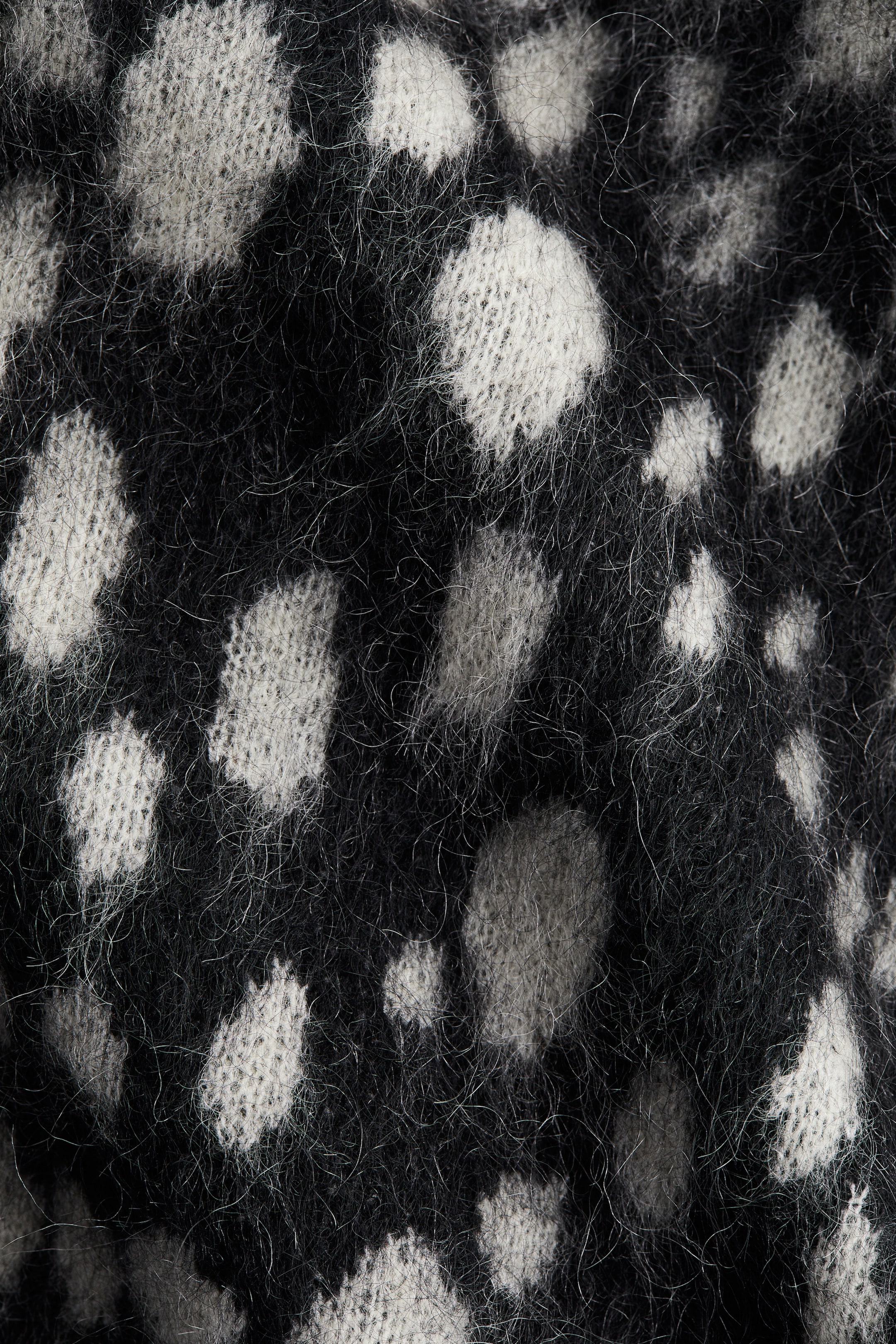 Näytä suurempi kuva: Mohair-blend turtleneck jumper - Musta/Pilkullinen - NAISET | H&M FI 4