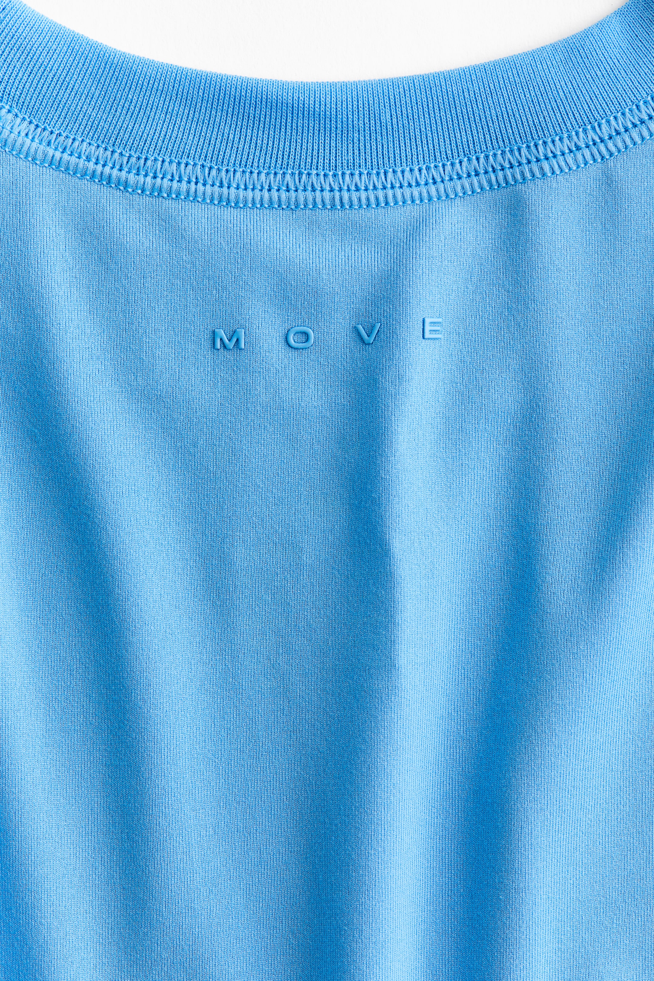 Loose-Fit Sports T-Shirt with SoftMove™