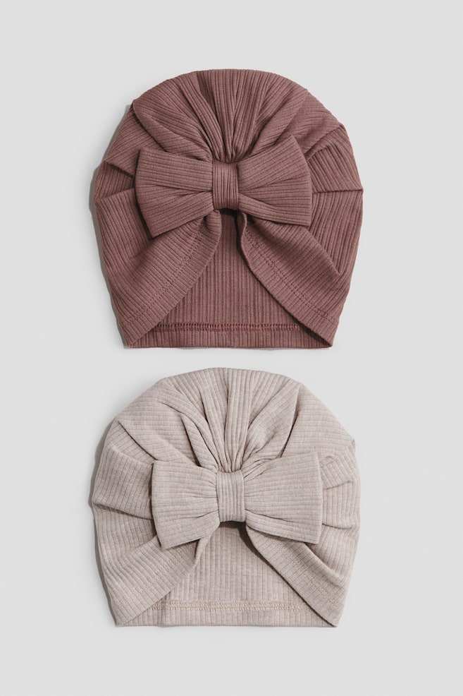 Pack de 2 gorros com nó - Rosa seco escuro/Bege claro/Rosa seco escuro/Floral/Verde cinza claro/Cerejas/Bege claro/Padrão leopardo/Rosa claro/Creme - 1