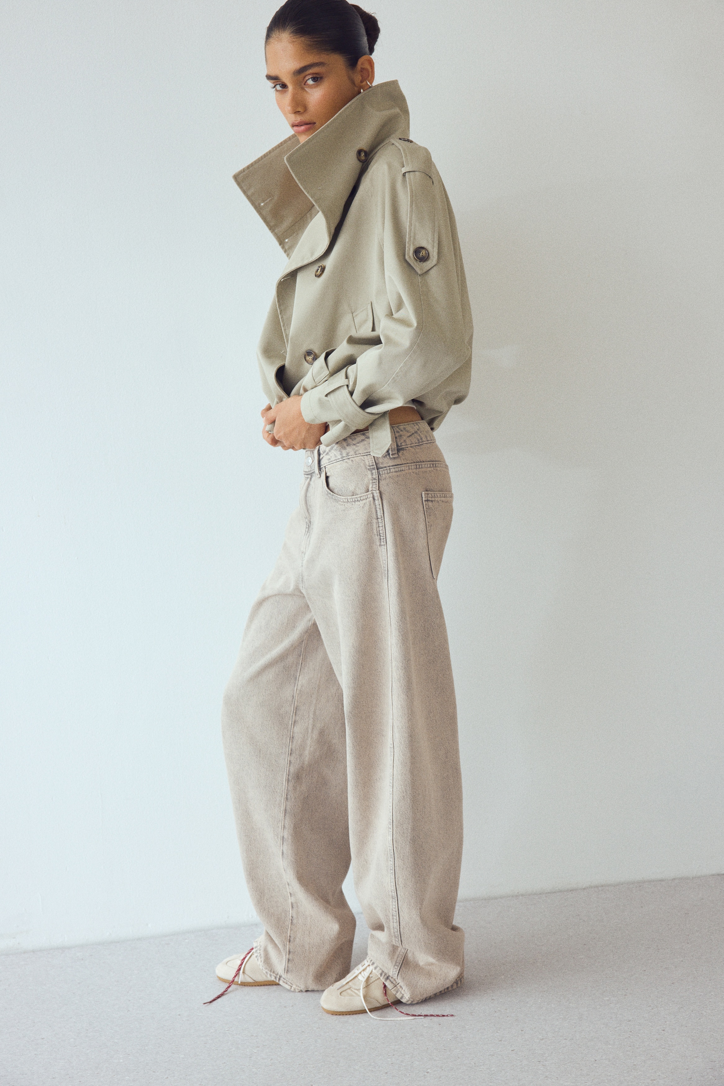 Baggy High Jeans - Taupe/Light beige/Light denim blue/Dark denim blue/Denim gray/Light dusty beige/Rust red