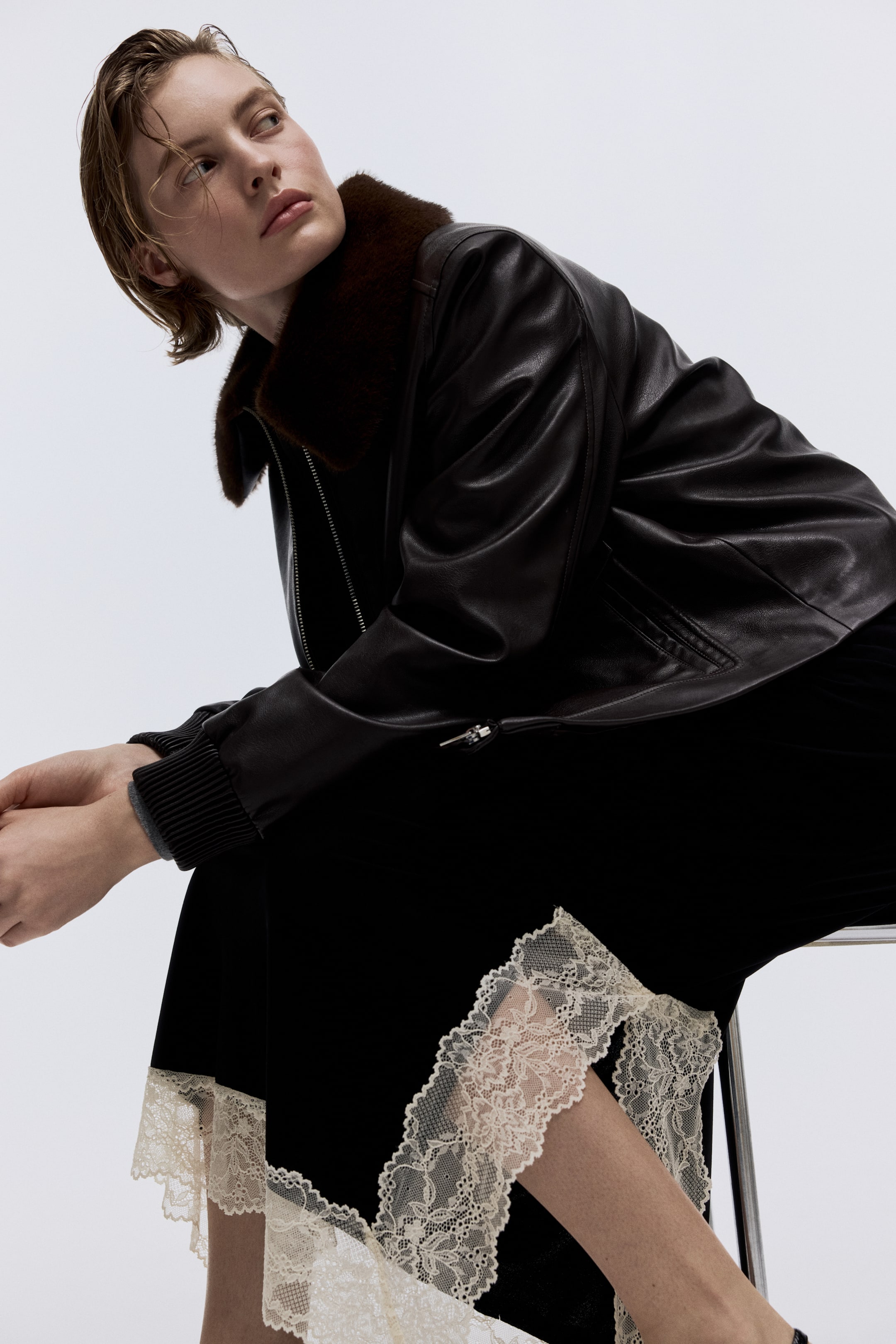 Büyük resmi görüntüle: Dantel Şeritli Etek - Siyah/Krem - KADIN | H&M TR 4