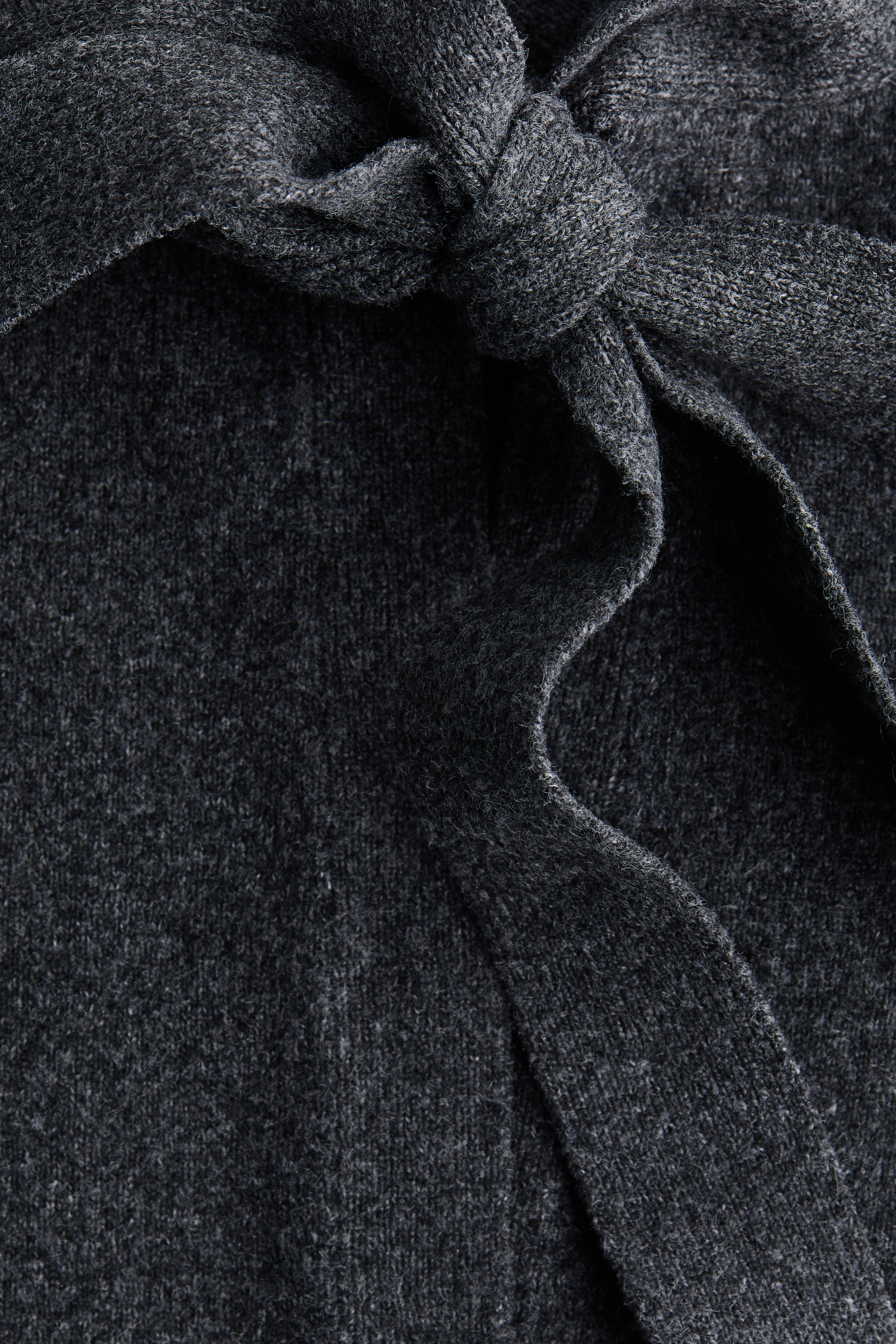 Knit Bow-Collar Top