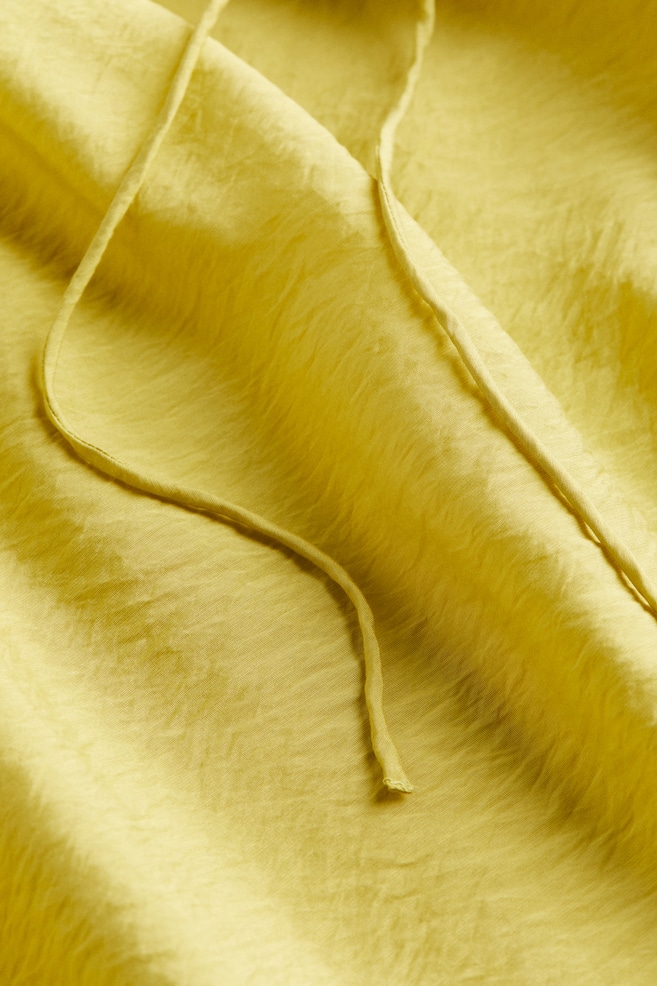 Robe avec liens de serrage - Vert-jaune/Vert clair/fleuri/Corail/motif - 6