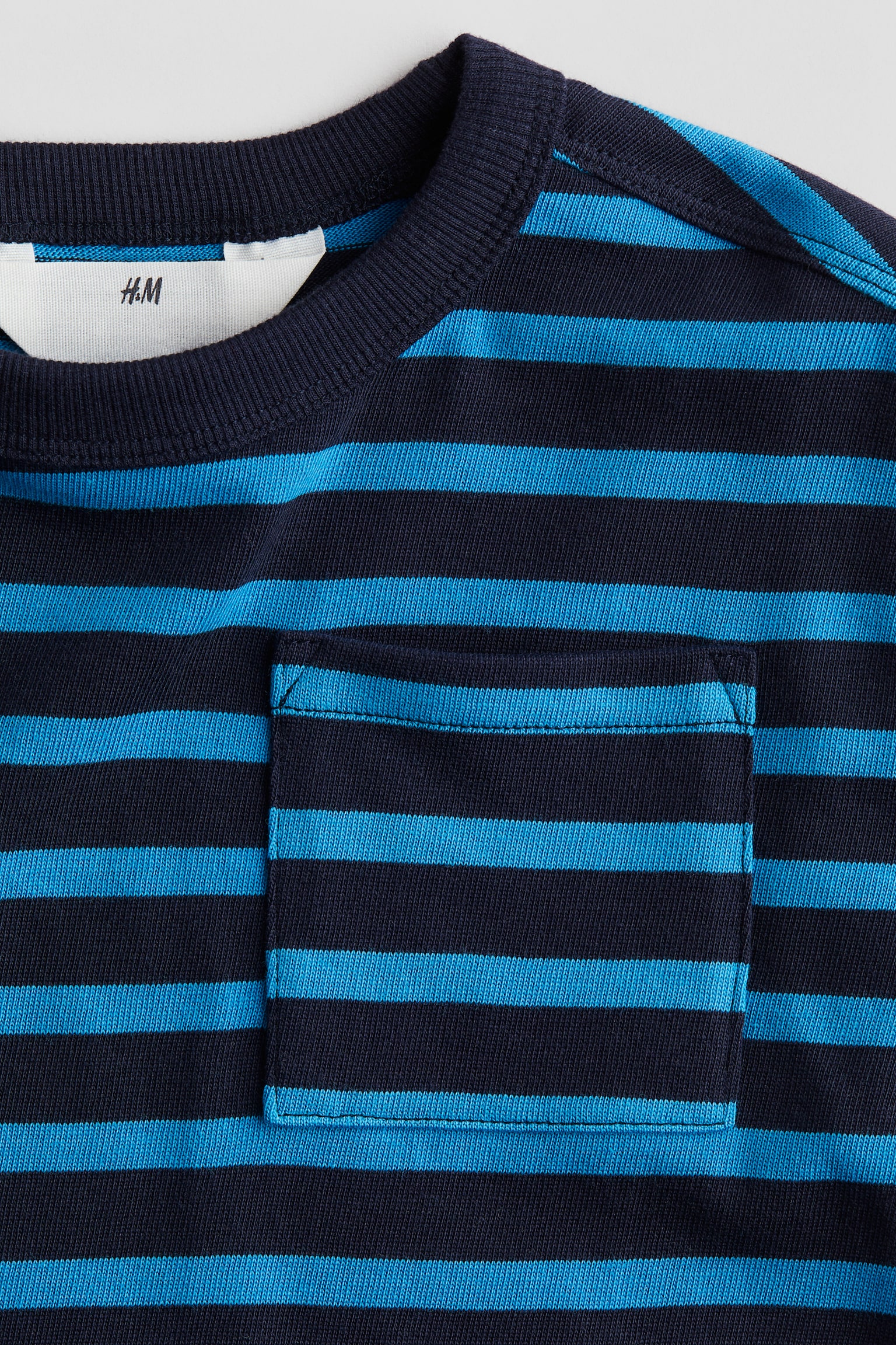 Long-sleeved T-shirt - Blue/Striped/Light grey/Brown striped/White/Black striped/Bright blue/Striped - 2