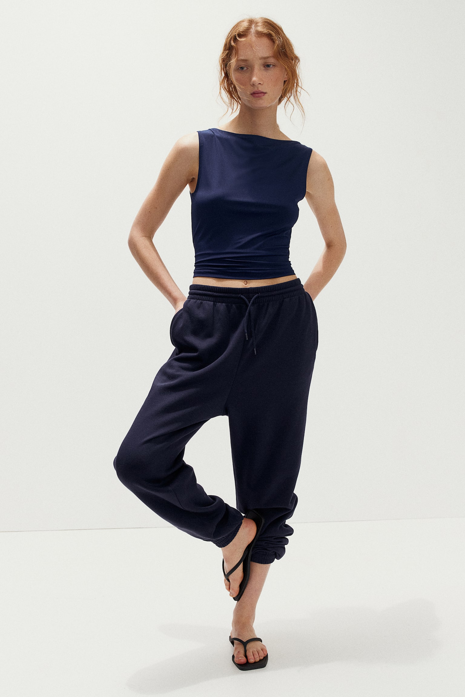 High-waisted joggers - Navy blue/Black/Dusty pink/Dark red/Light blue/Dark grey/Light turquoise/Light grey marl/Light pink/Dusty green/Dark grey/Light beige/White/Light beige marl/Pink/Mint green/Bright blue/Light blue/Light purple/Cerise/Light greige - 1