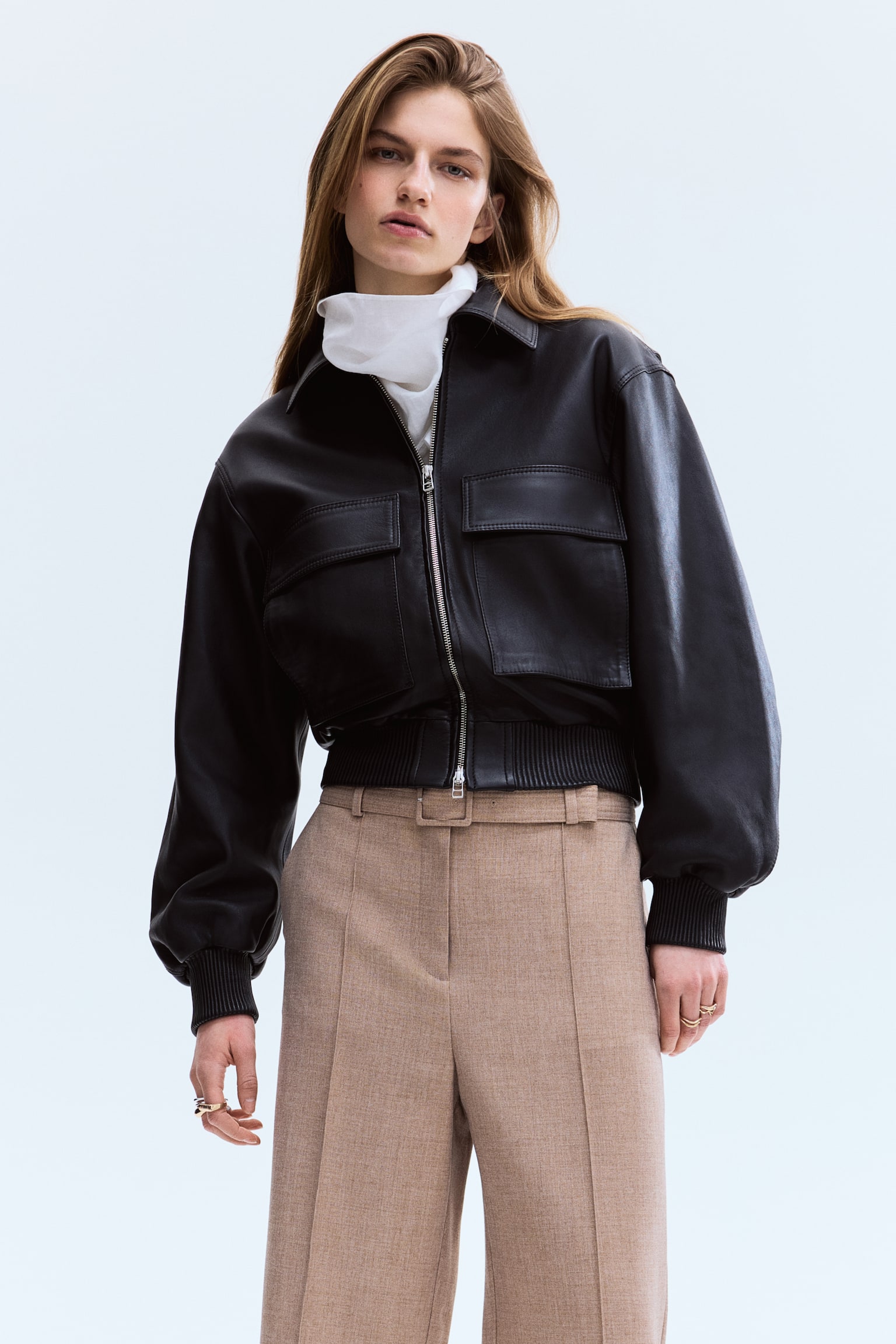 Женские брюки H&M Belted Dress Pants, цвет: Бежевый — фото 3