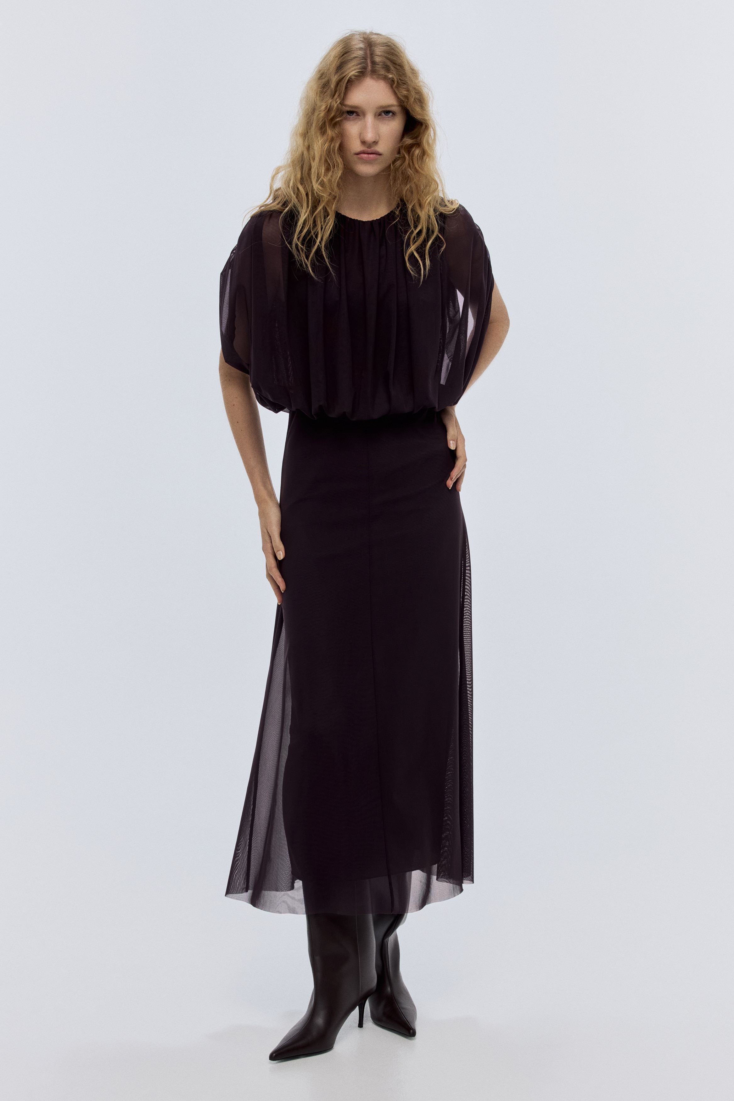 Robe Violette H&M Longueur Genou - Taille 12 - Manches Cap Sleeves - Occasion En Très Bon état (polyester, Viscose, élasthanne)