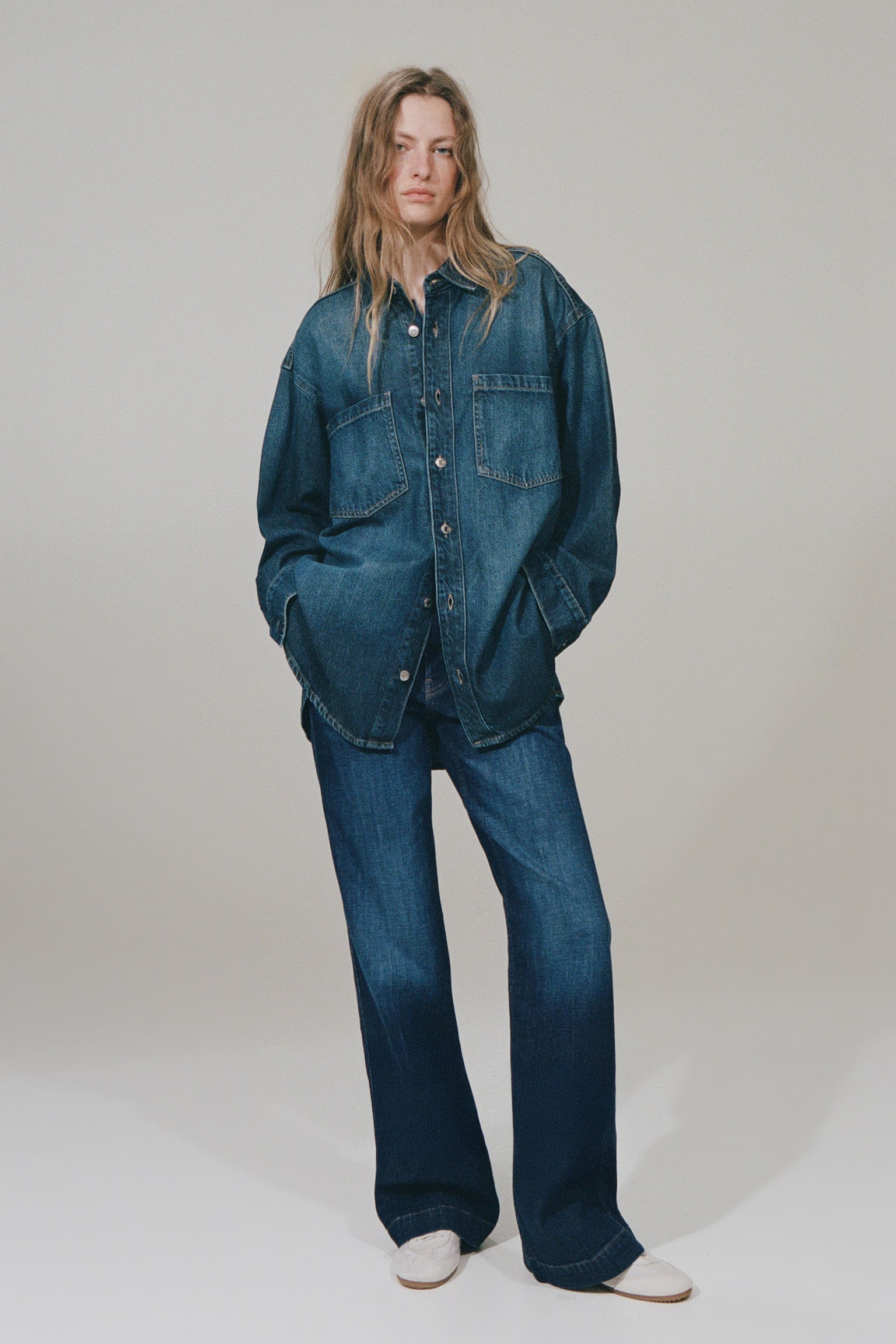 Wide High Jeans - Синій денім/Синій денім/Світло-блакитний денім/Світло-бежевий - 6