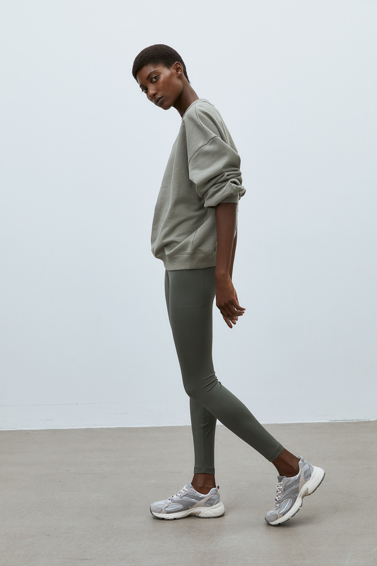 Oversized Activewear Sweater - Khaki green/Light grey/Balance & Presence/Yellow orange/Cream - 1