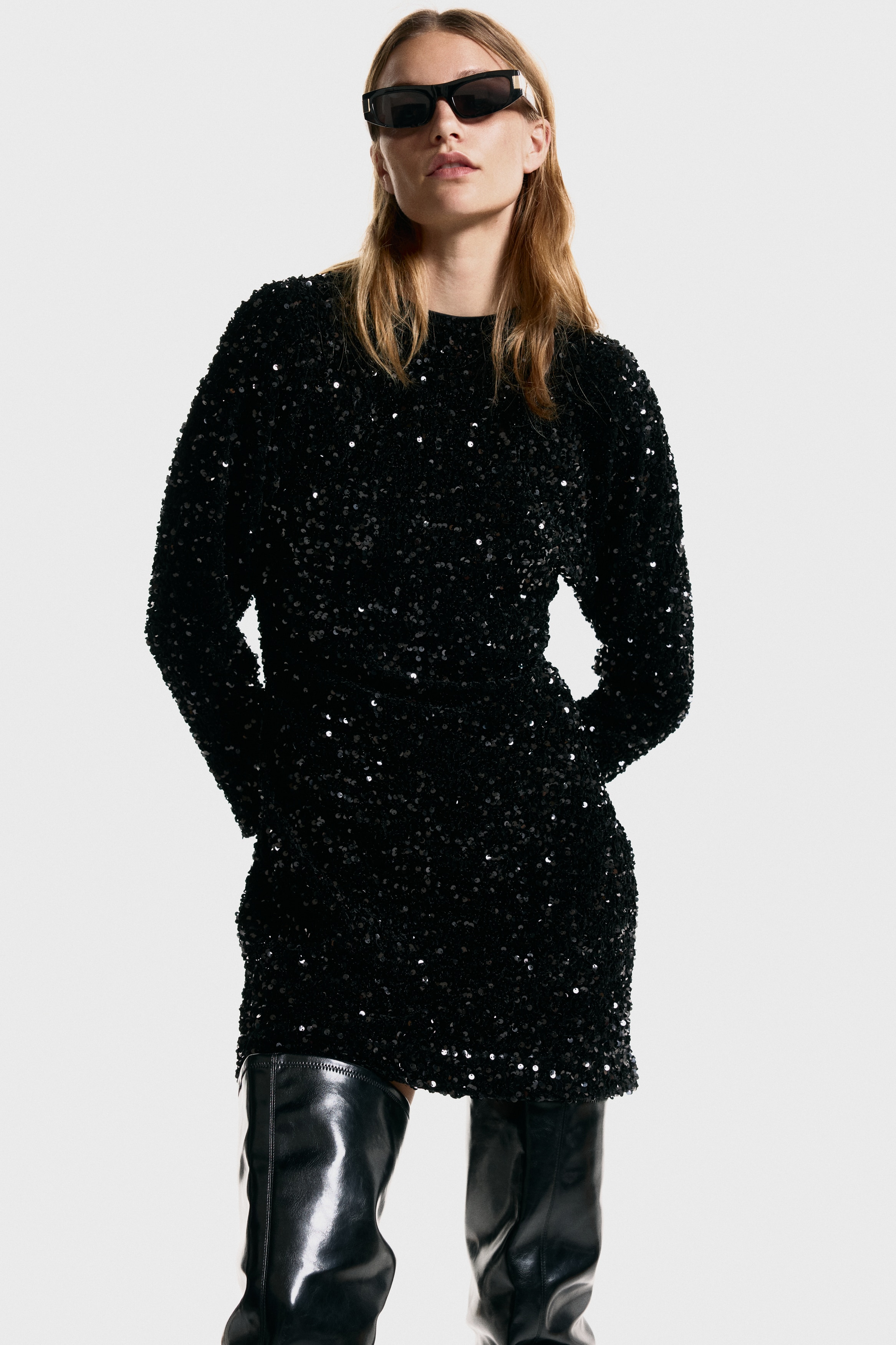 Sequin Dresses | Sparkly, Glitter Party Dresses | H&M Sequin Dresses | Sparkly, Glitter Party Dresses | H&M