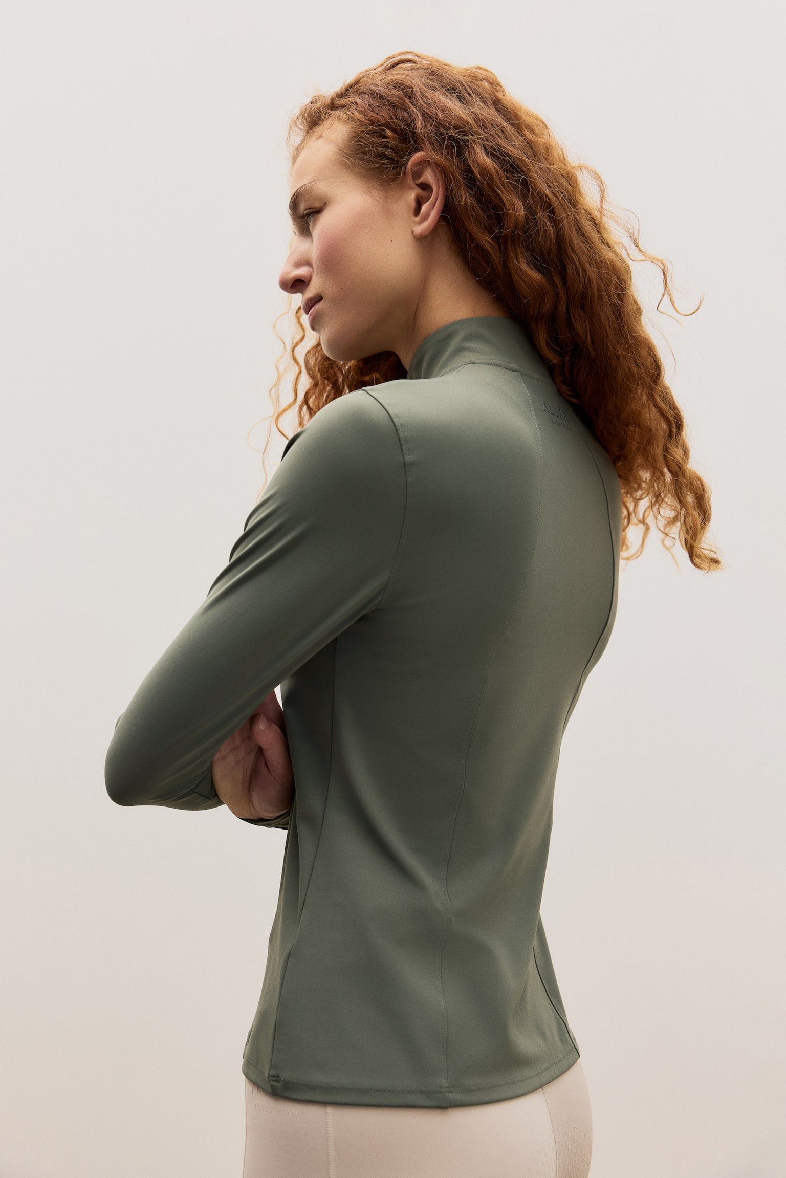 Zip-top sports top - Khaki green - 6