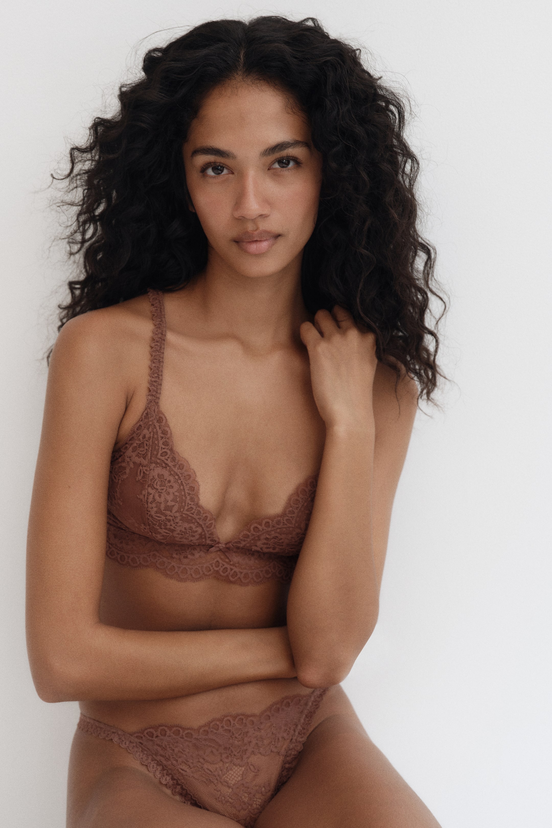 Женское кружевное бра H&M с мягкими чашками — фото 4